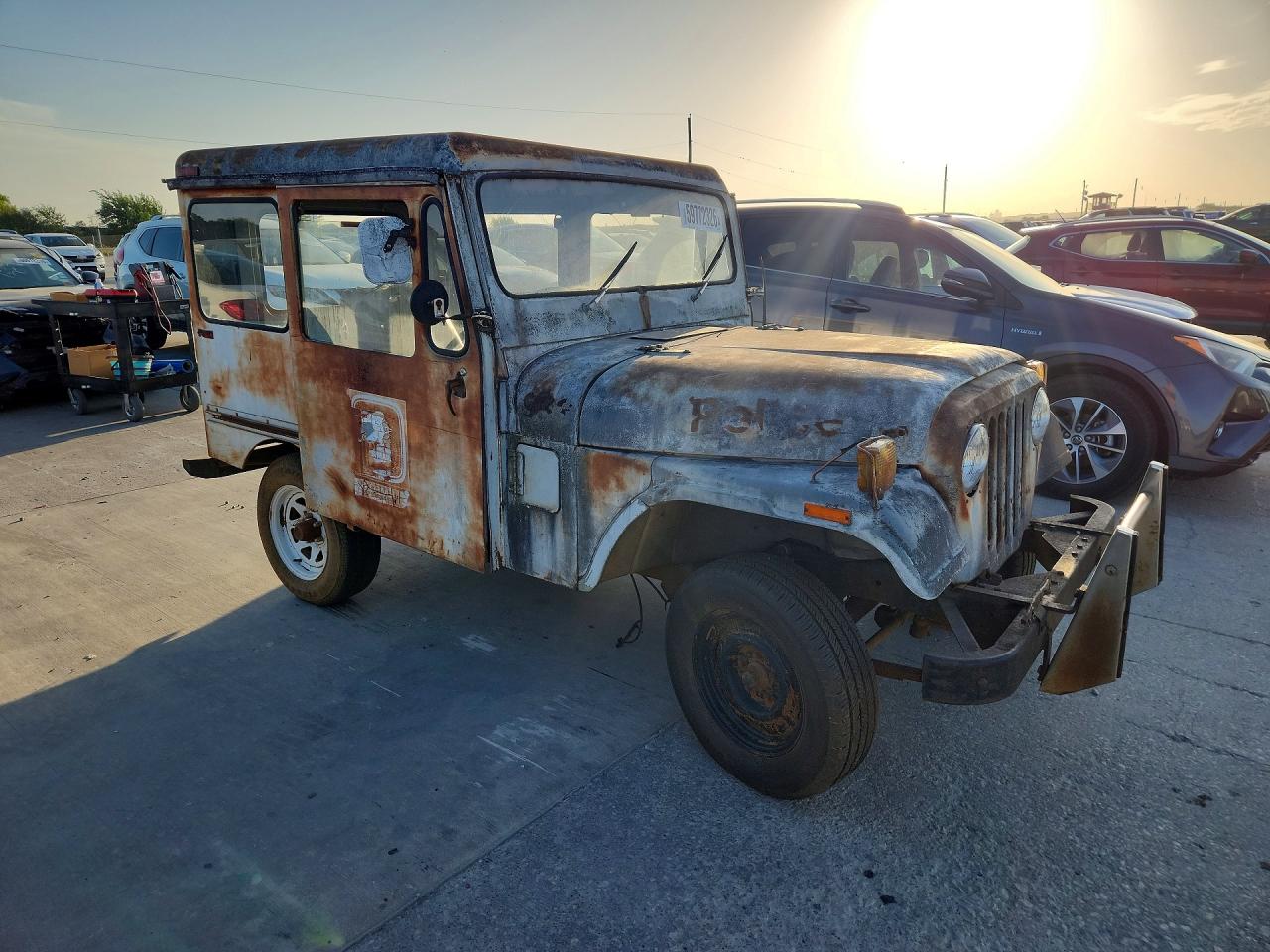 1983 Jeep Dj5/cj5 2d 4x4 Silver vin: 1UTBF00A4DS000634