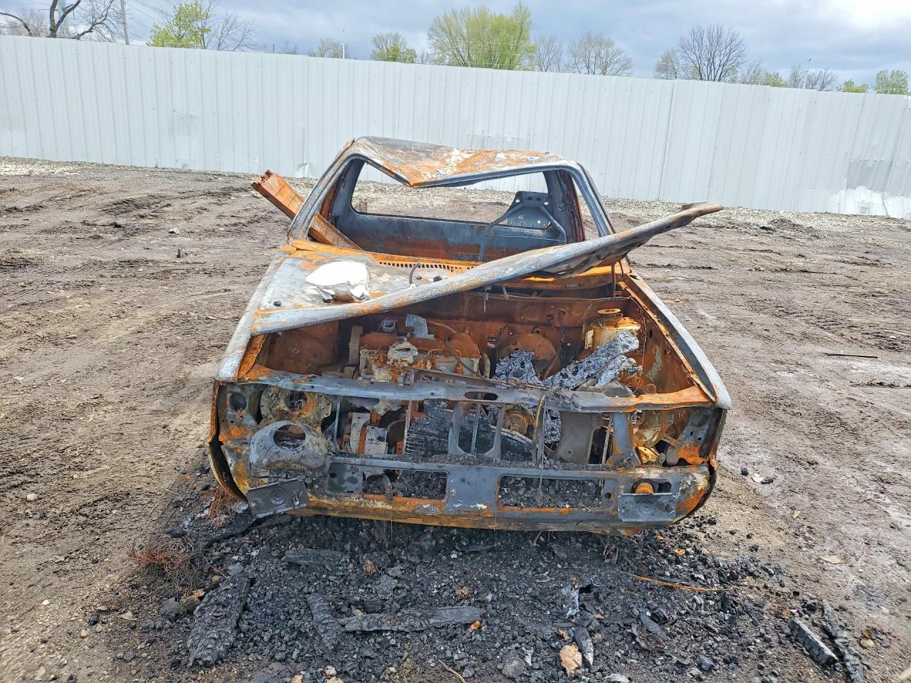 1982 Volkswagen Rabbit Truck Burn vin: 1V1LG017XCV002157