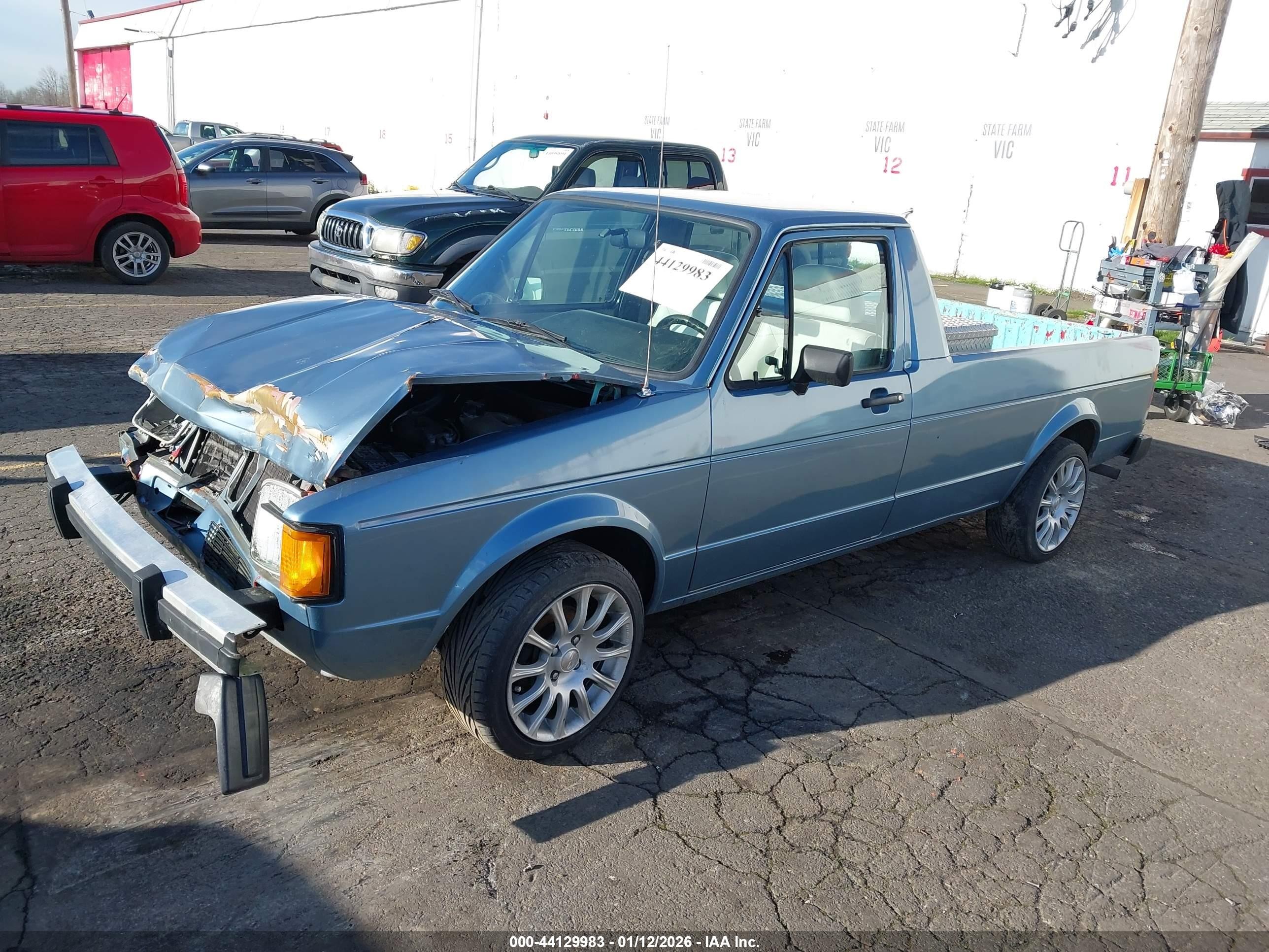 1981 Volkswagen Rabbit Truck Blue vin: 1V1MB0173BV172426