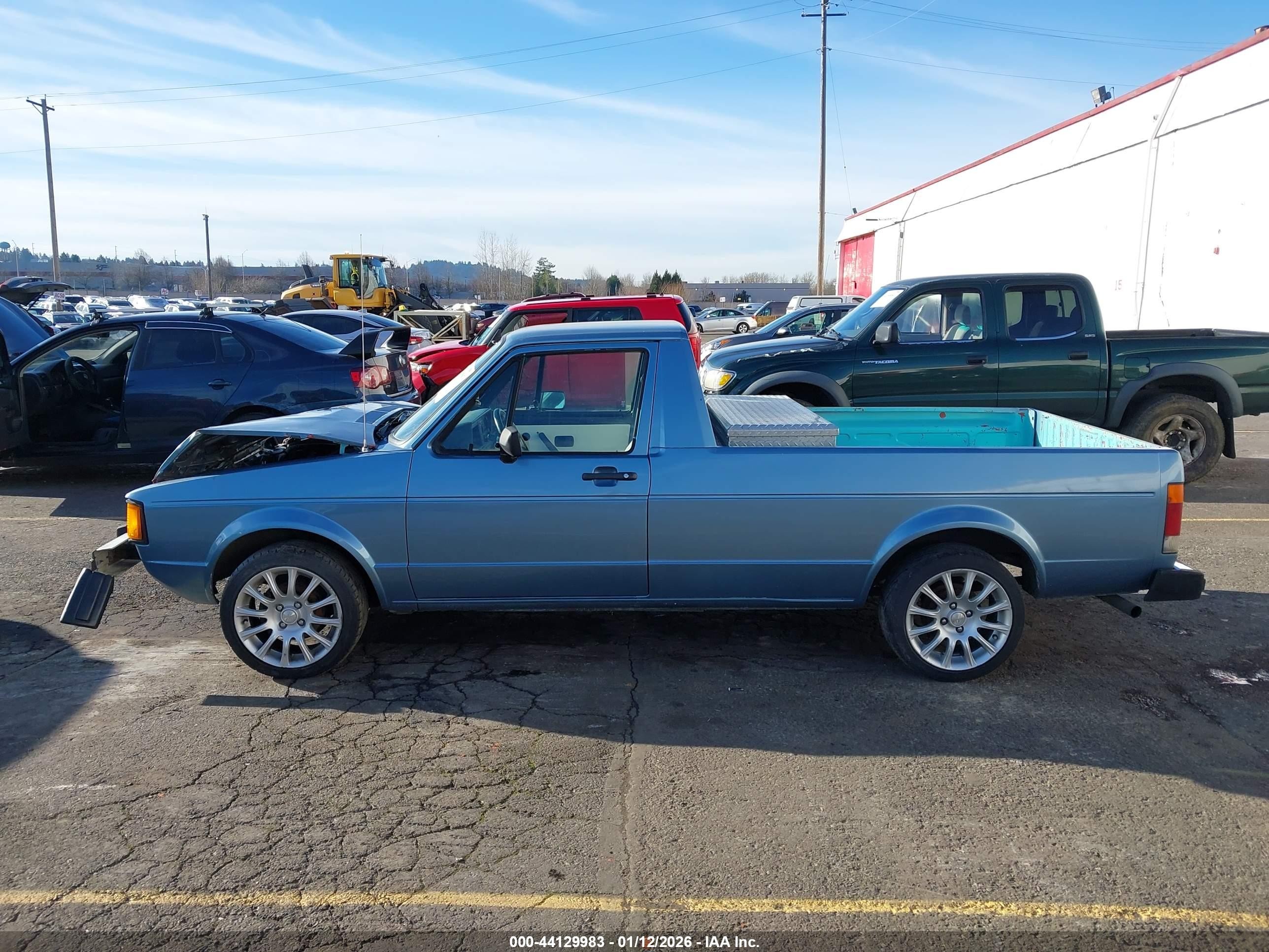 1981 Volkswagen Rabbit Truck Blue vin: 1V1MB0173BV172426