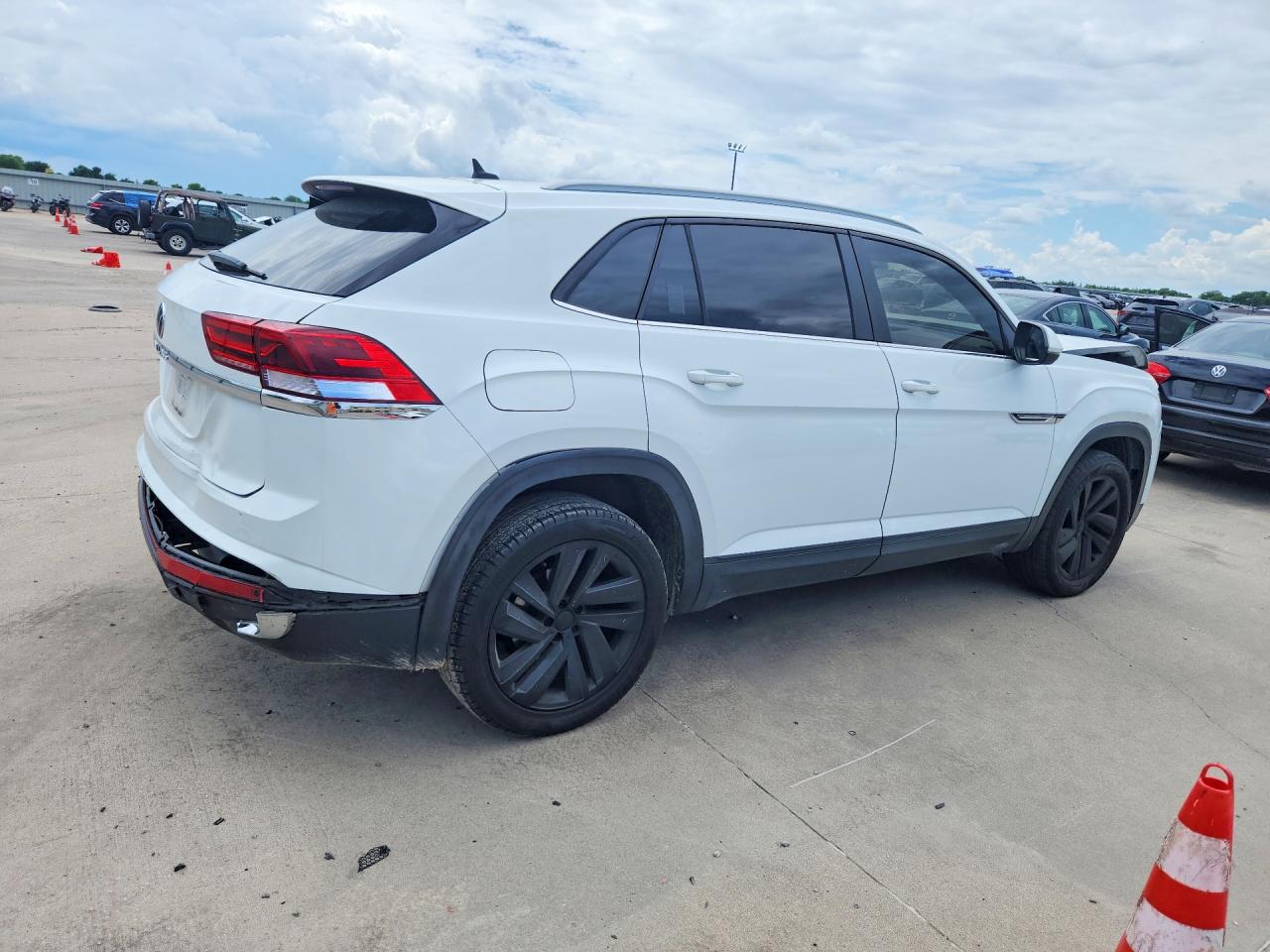 2020 Volkswagen Atlas Cross Sport Se White vin: 1V25E2CA9LC227700