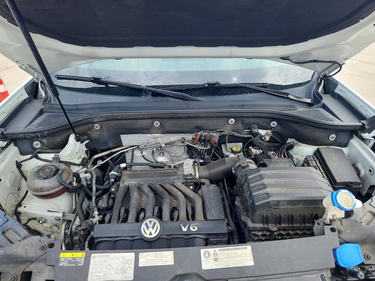 2020 Volkswagen Atlas Cross Sport Se White vin: 1V25E2CA9LC227700