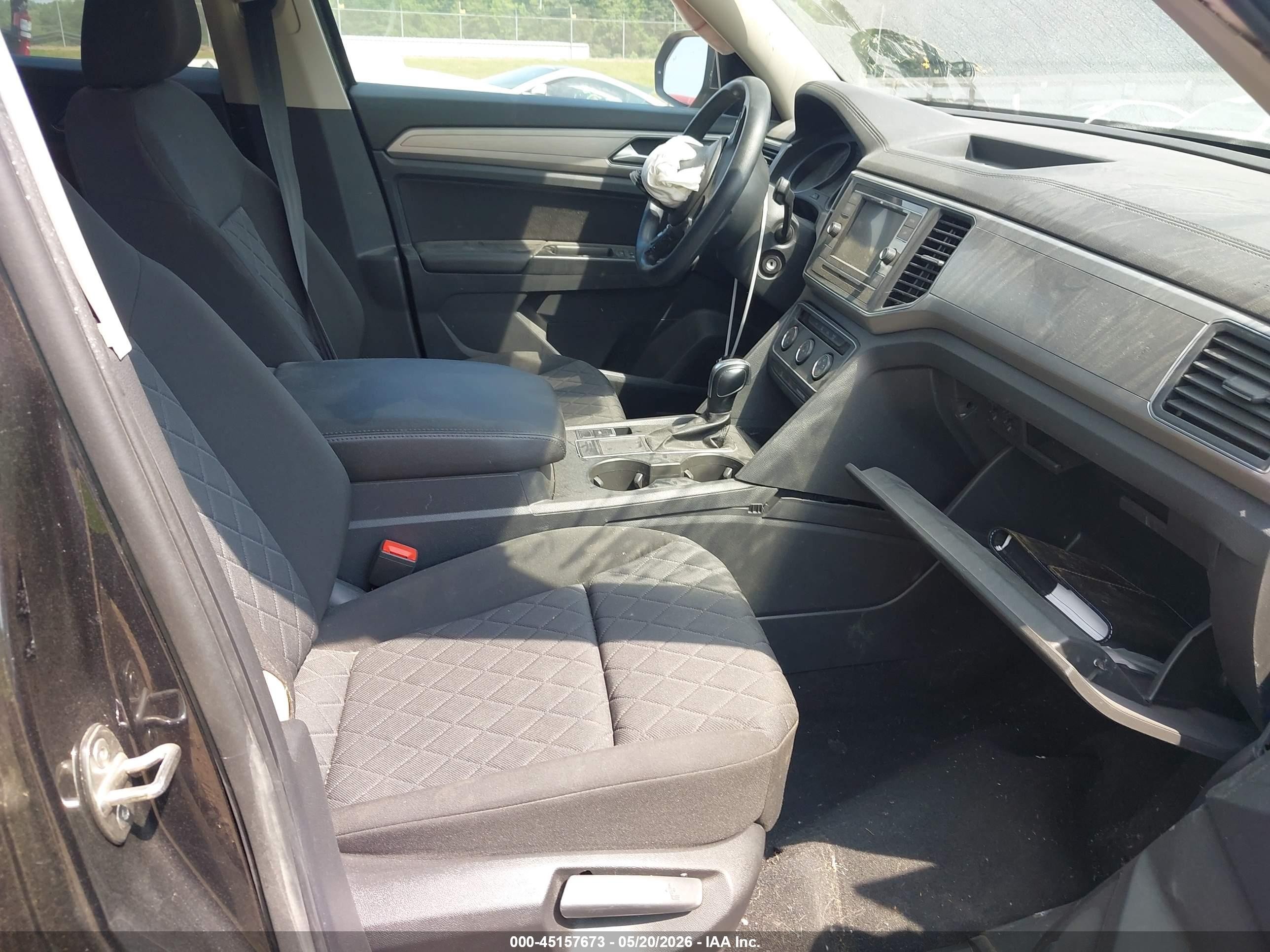 2019 Volkswagen Atlas 2.0t S Черный vin: 1V2AP2CA8KC620675