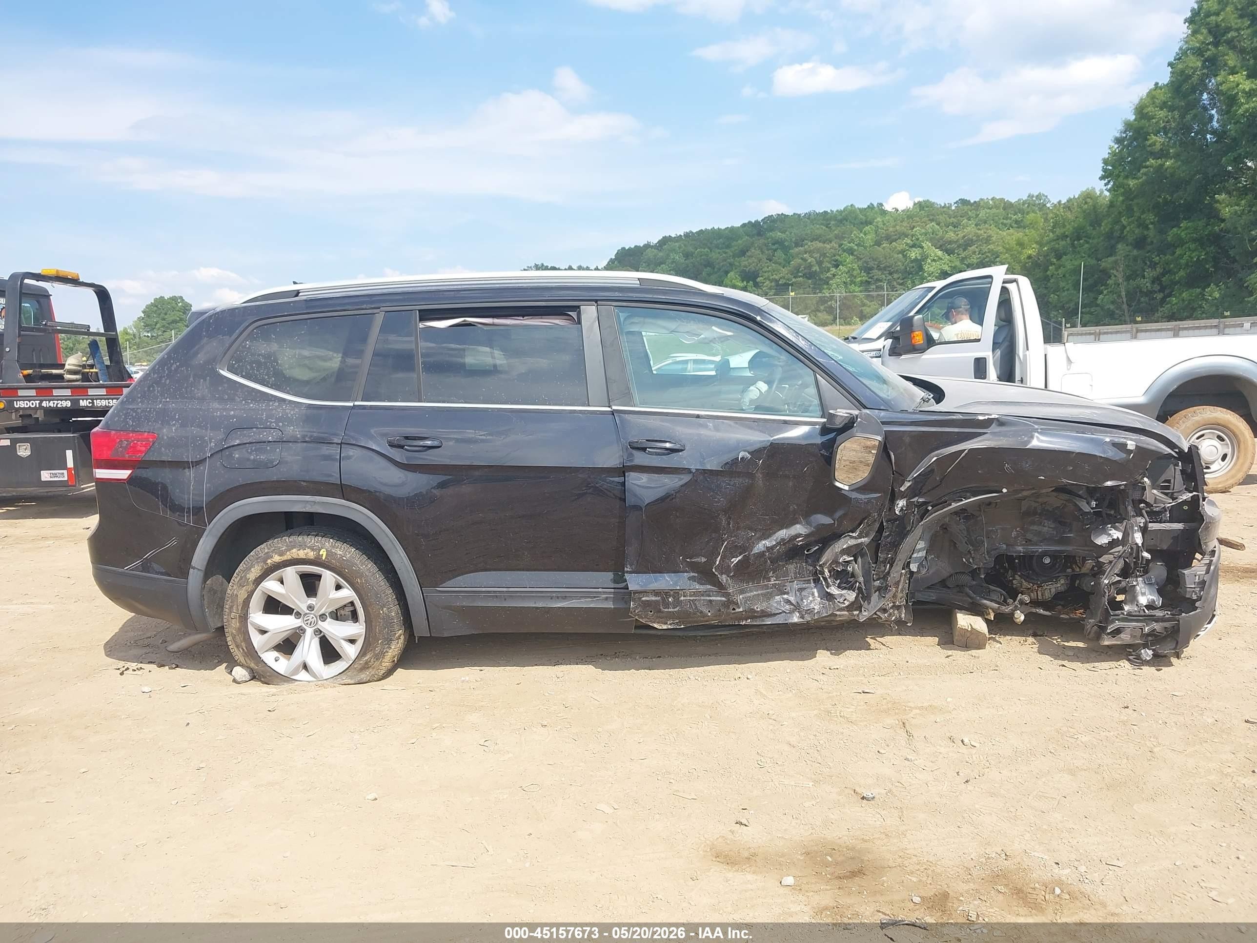 2019 Volkswagen Atlas 2.0t S Черный vin: 1V2AP2CA8KC620675