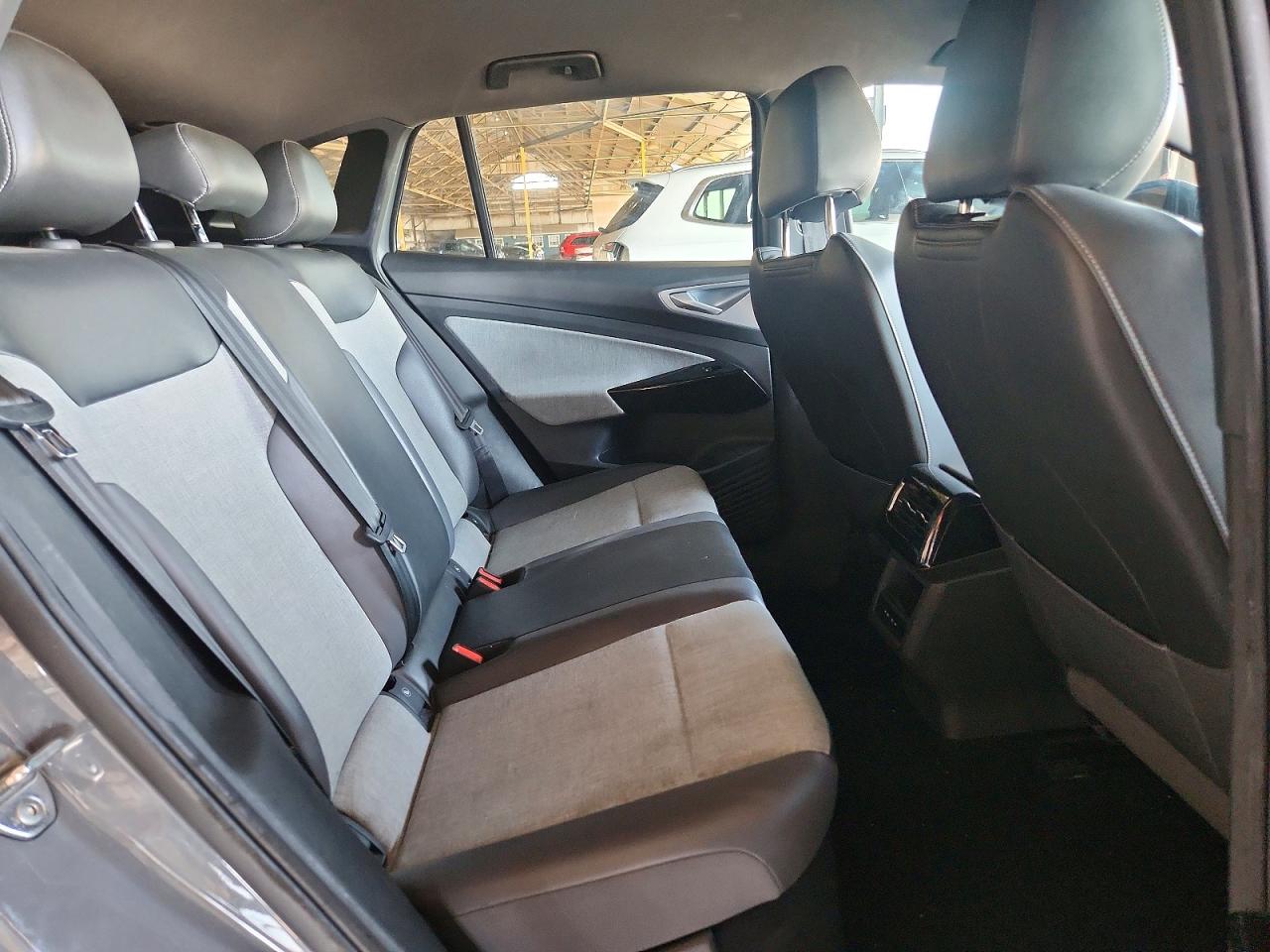 2023 Volkswagen Id.4 Gray vin: 1V2BMPE81PC054225