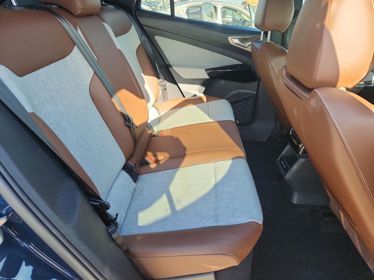 2023 Volkswagen Id.4 Blue vin: 1V2BMPE8XPC055373