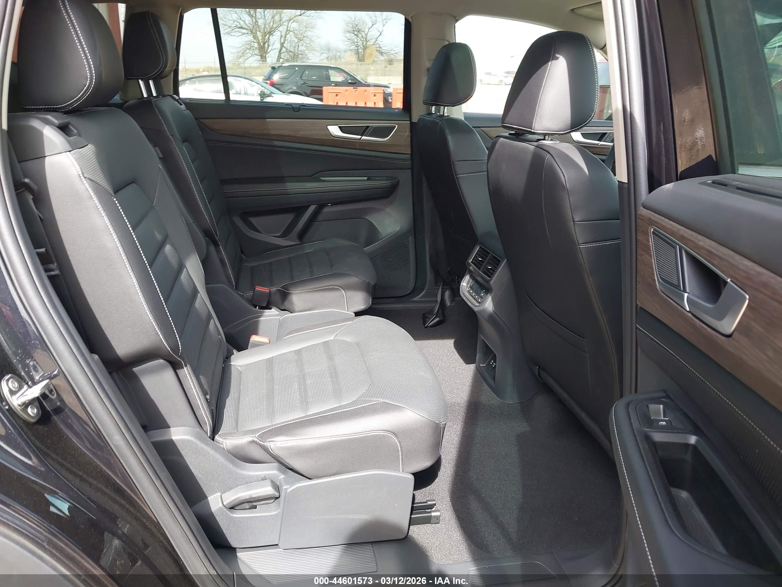 2026 Volkswagen Atlas Sel Black vin: 1V2BN2CA6TC533918