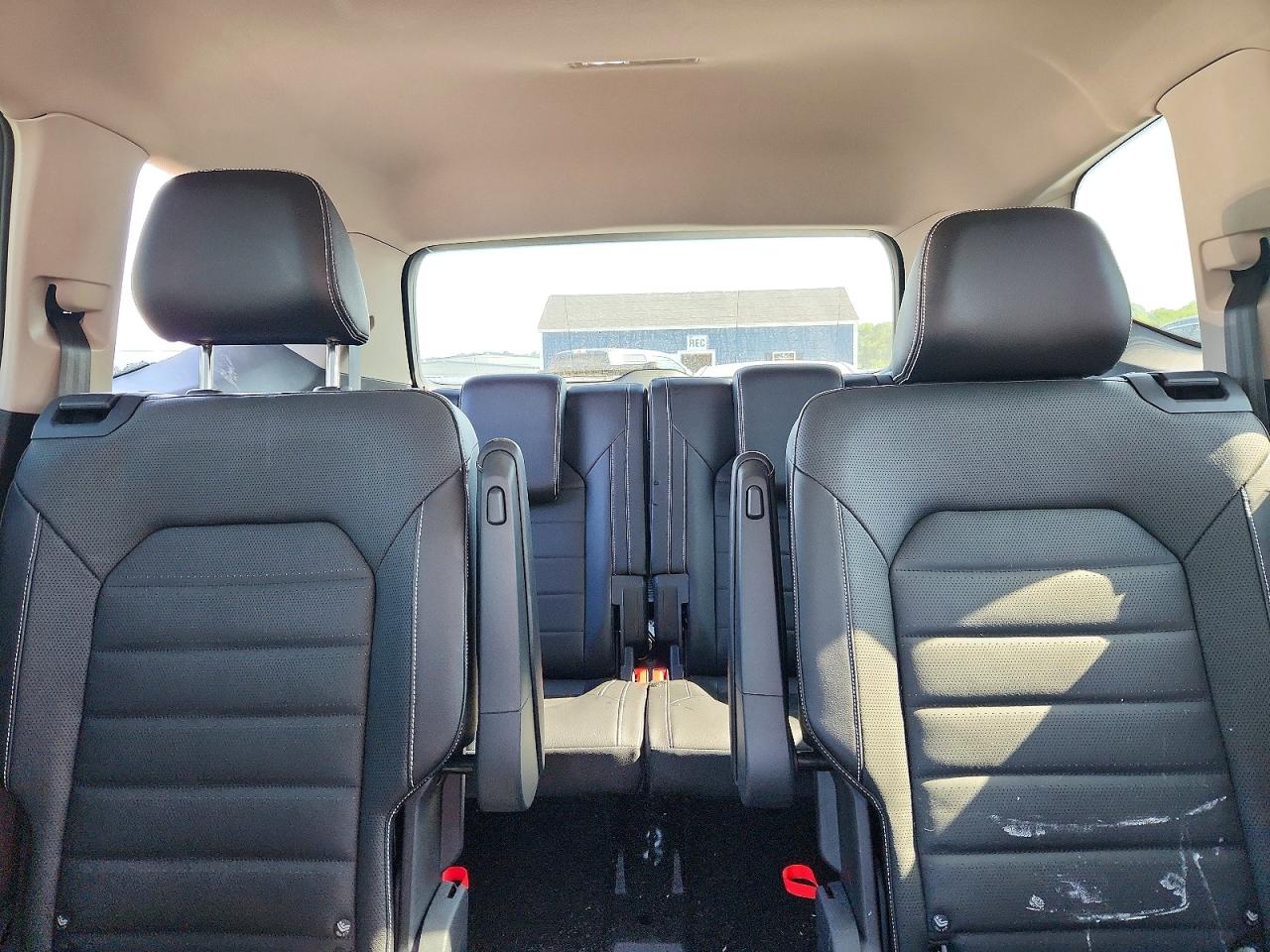 2024 Volkswagen Atlas Sel Silver vin: 1V2BR2CA0RC617245