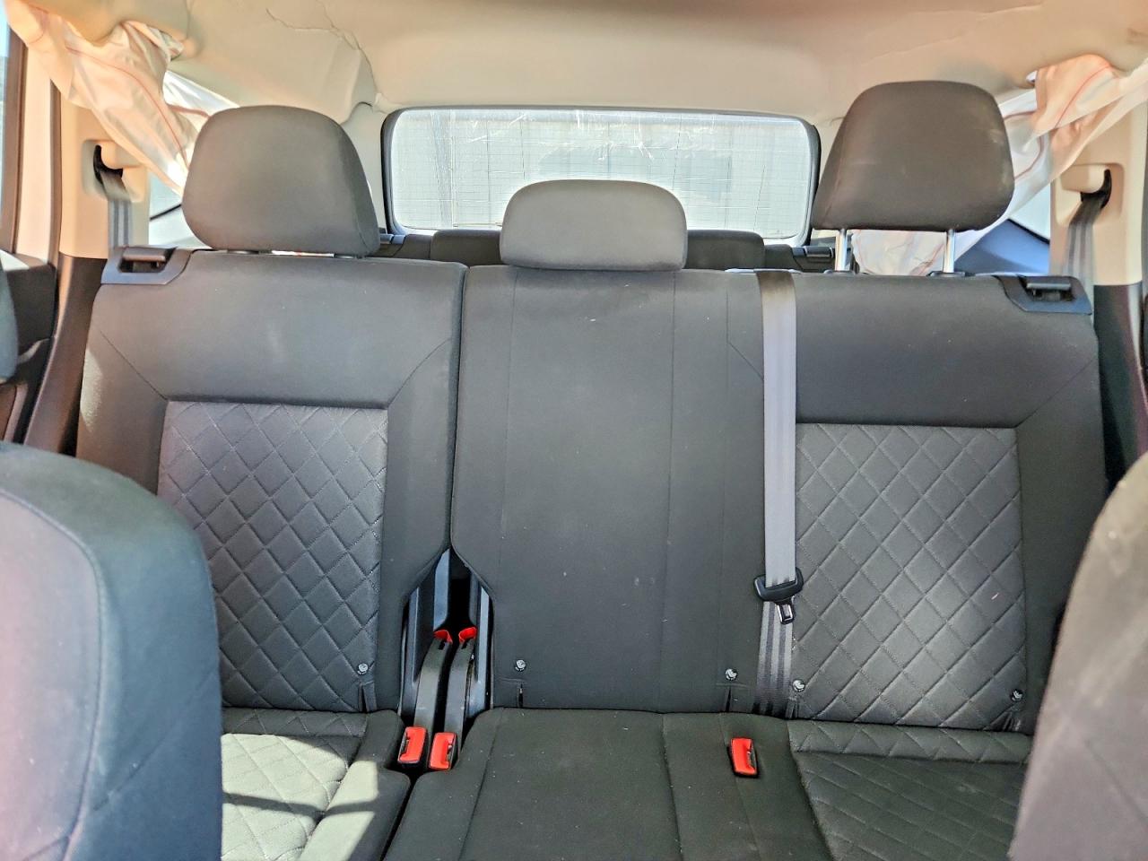 2018 Volkswagen Atlas White vin: 1V2BR2CA4JC513572