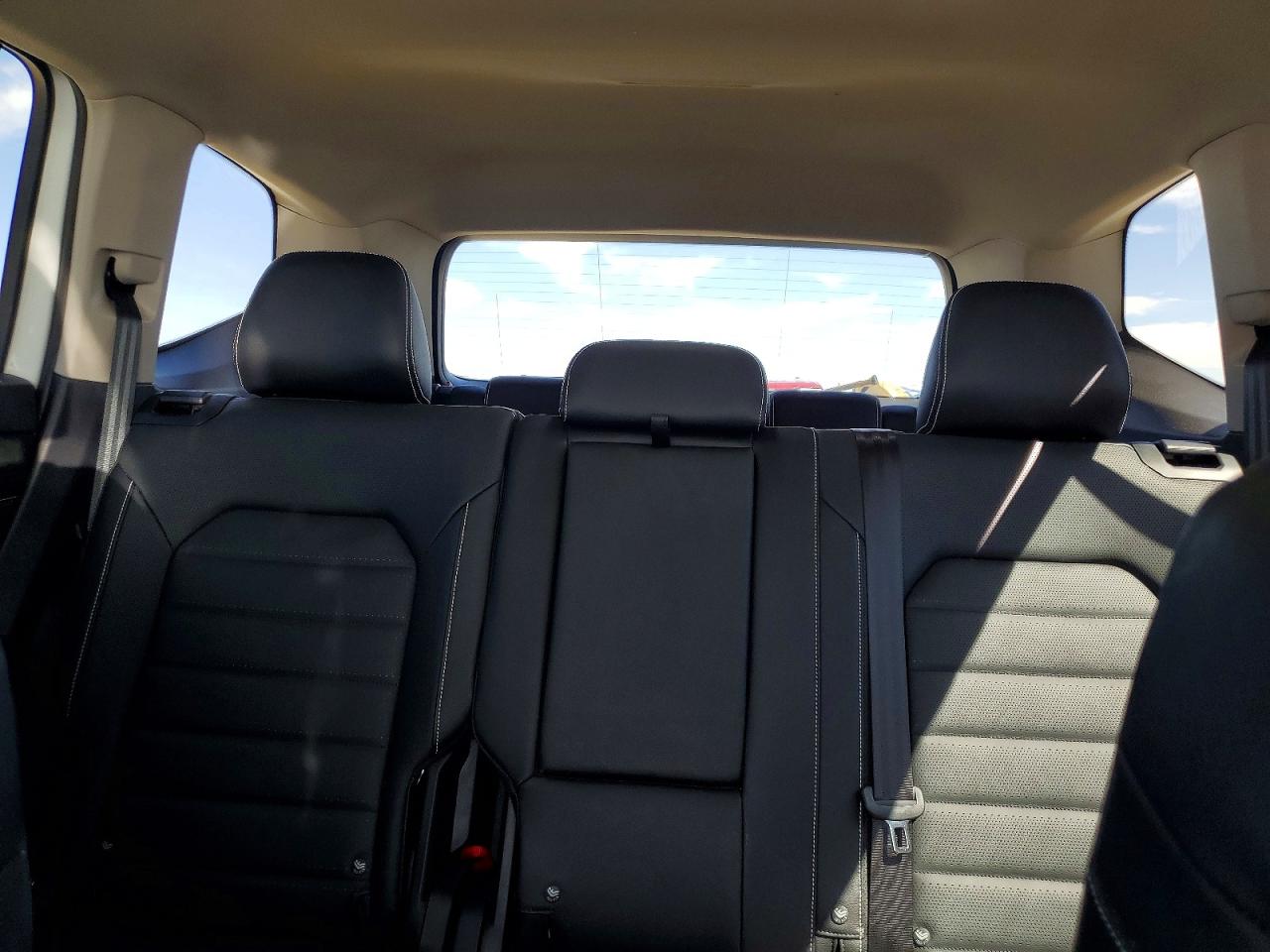 2025 Volkswagen Atlas Sel Белый vin: 1V2BR2CA6SC534263