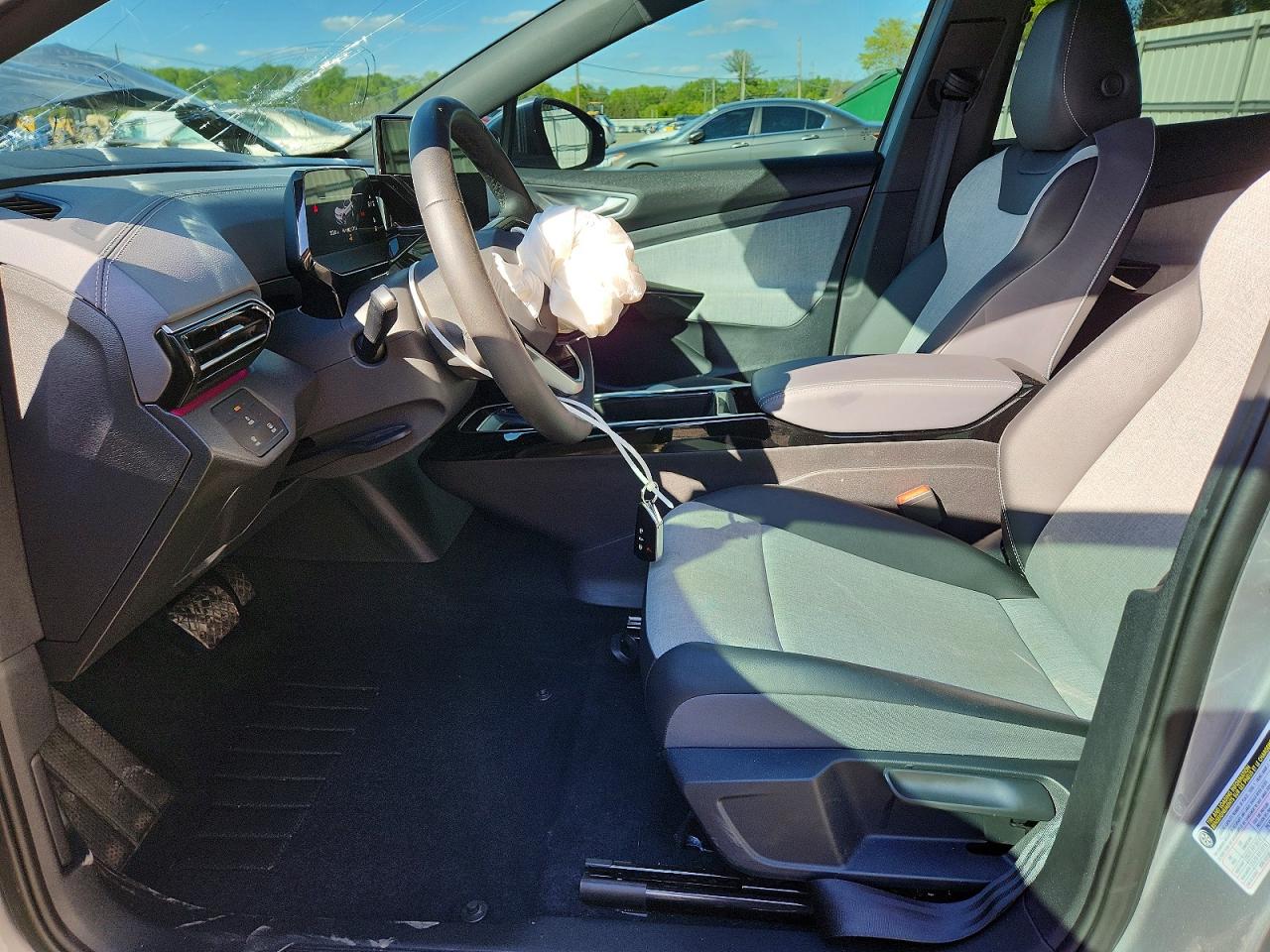 2023 Volkswagen Id.4 Pro Silver vin: 1V2CMPE85PC032880