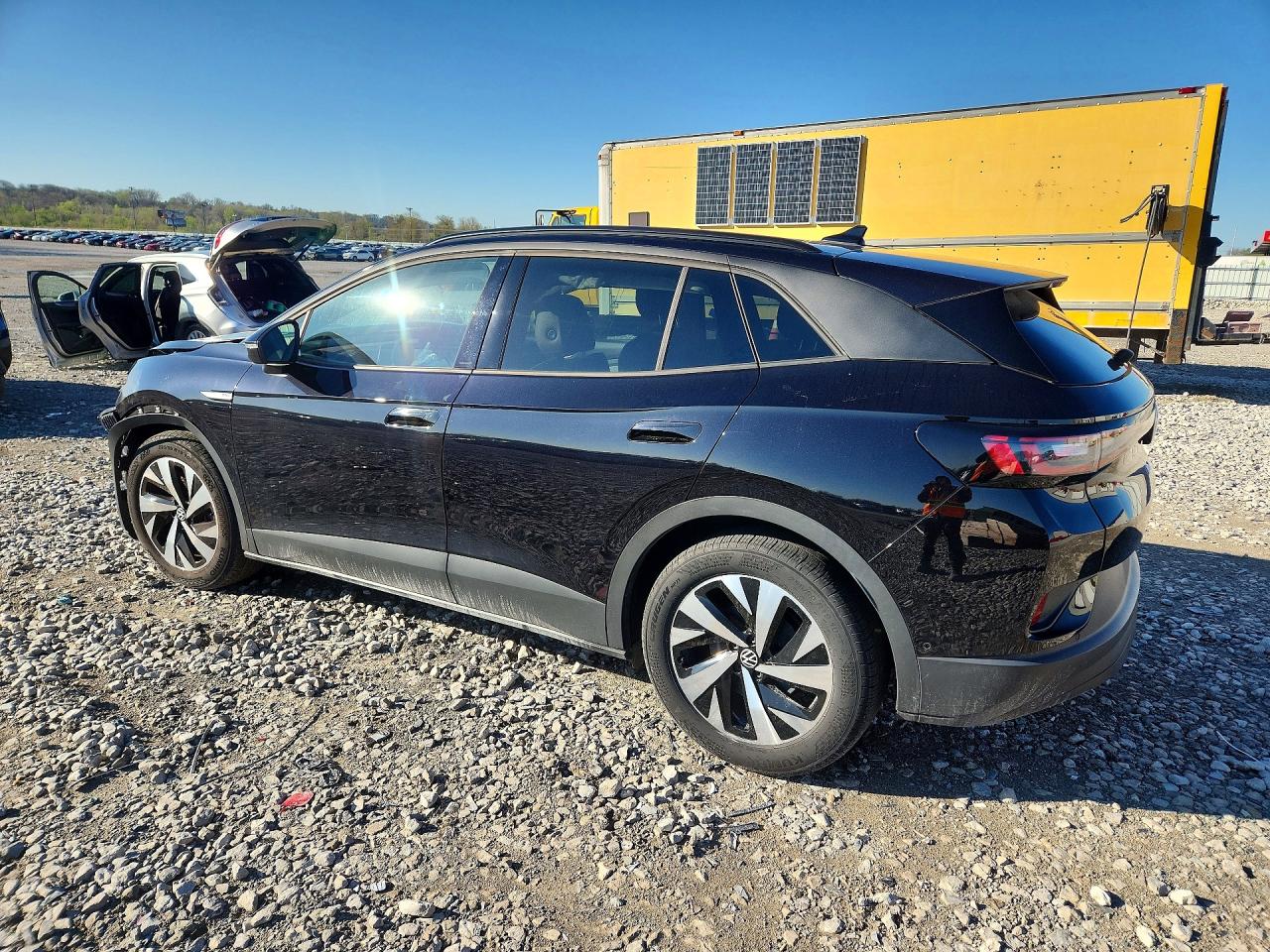 2023 Volkswagen Id.4 Pro Black vin: 1V2CMPE86PC027512