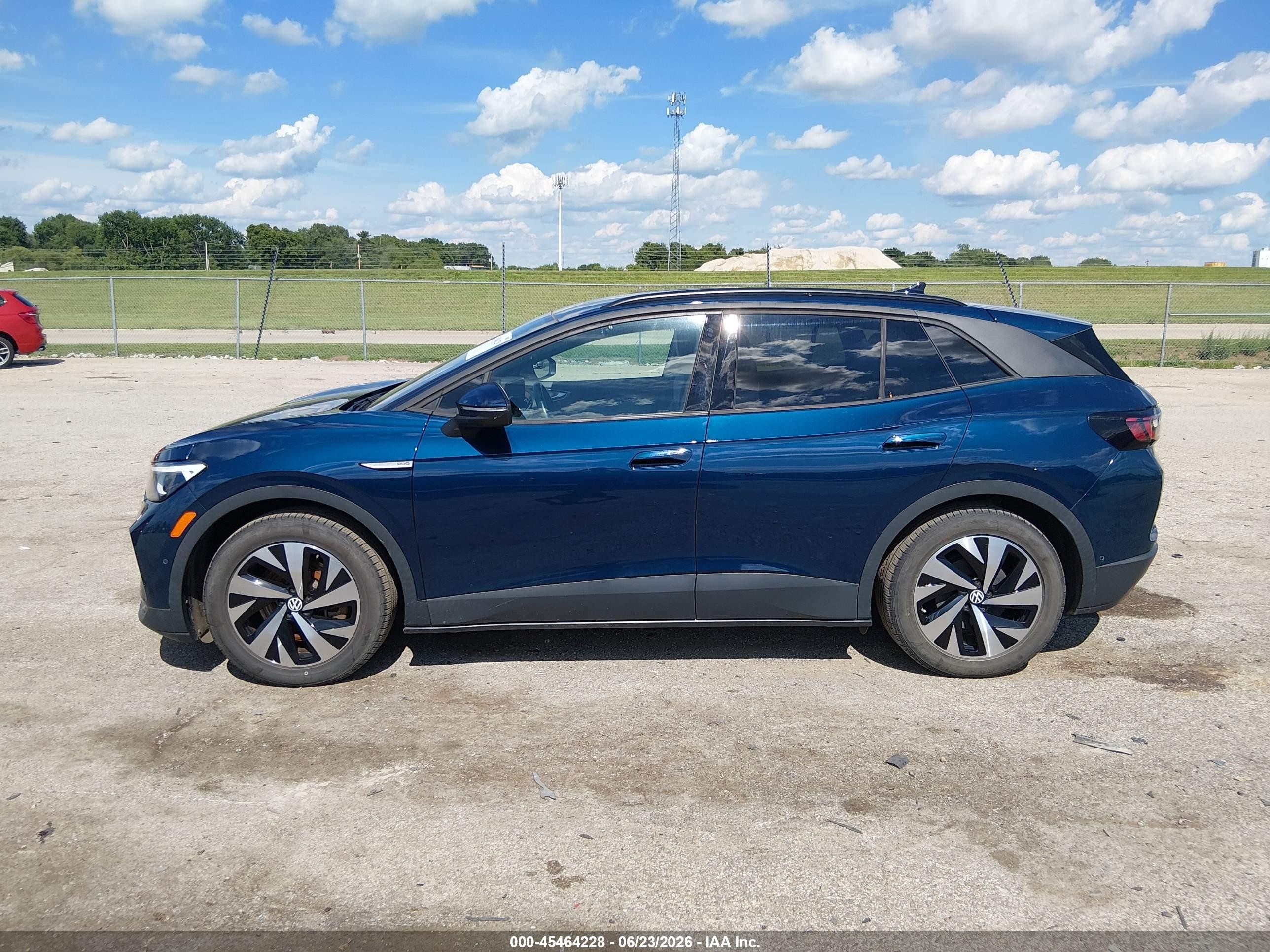 2023 Volkswagen Id.4 Pro Blue vin: 1V2CMPE88PC018679