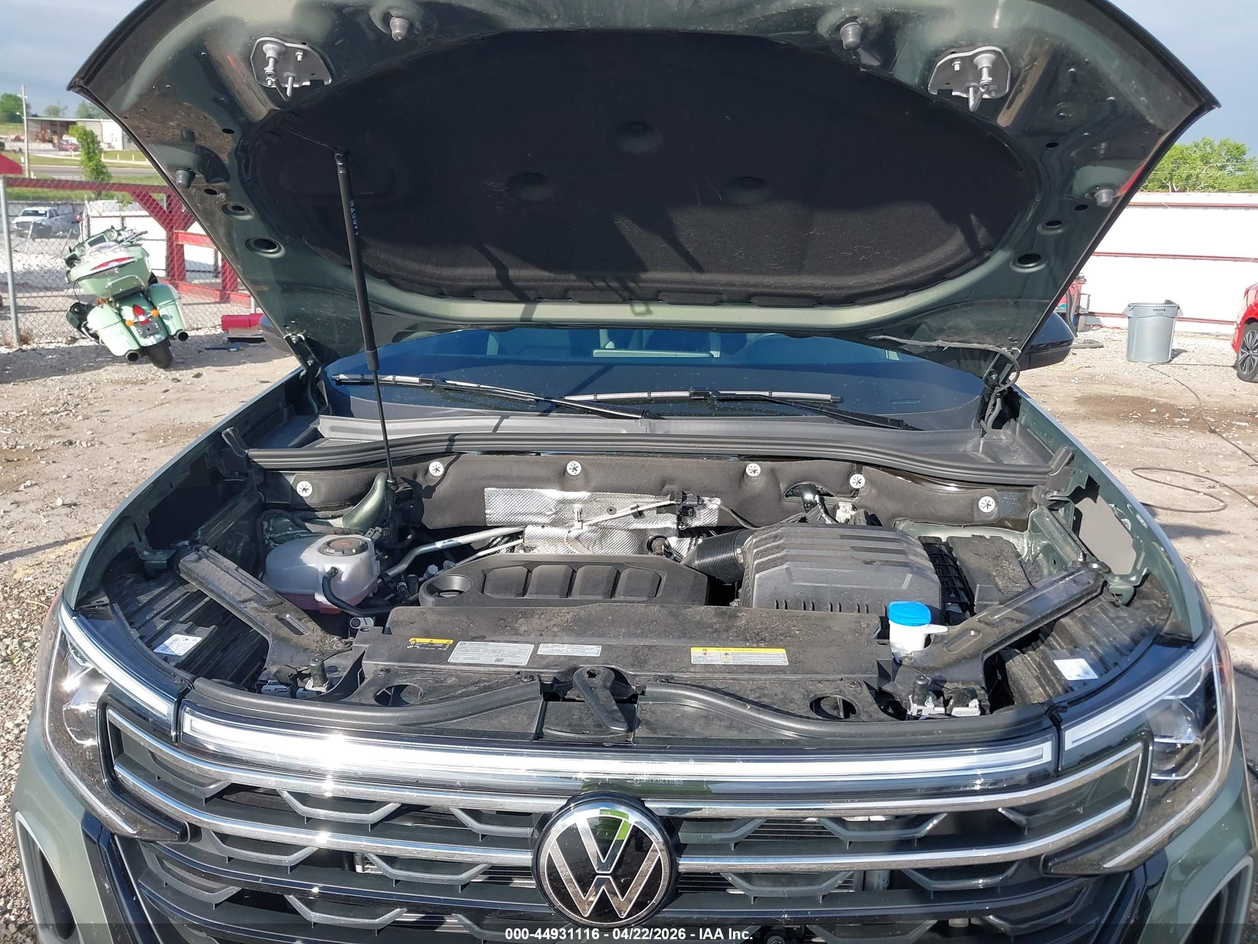 2026 Volkswagen Atlas Peak Edition Green vin: 1V2CN2CA4TC507466