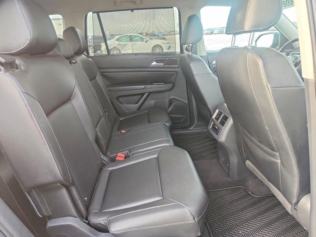 2018 Volkswagen Atlas Se Черный vin: 1V2CP2CA1JC595013