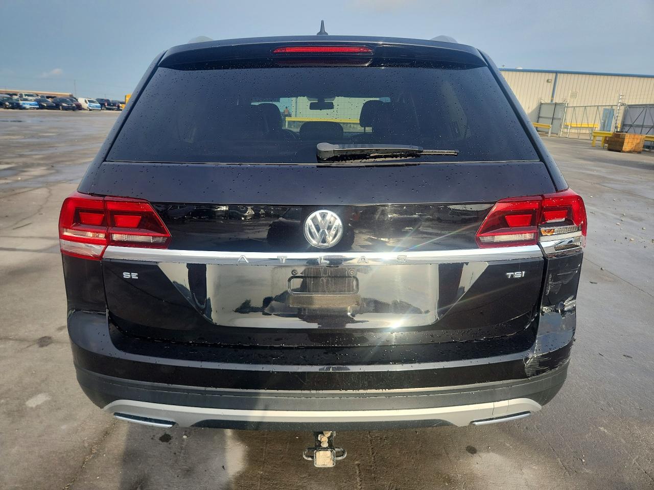 2018 Volkswagen Atlas Se Черный vin: 1V2CP2CA1JC595013