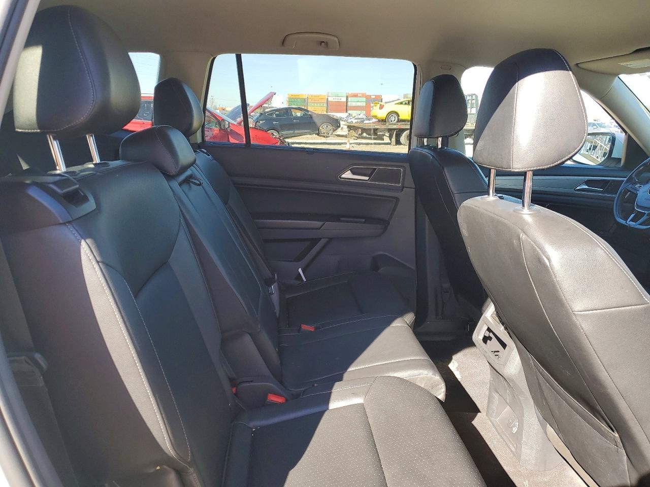 2018 Volkswagen Atlas Se White vin: 1V2CR2CA8JC571320