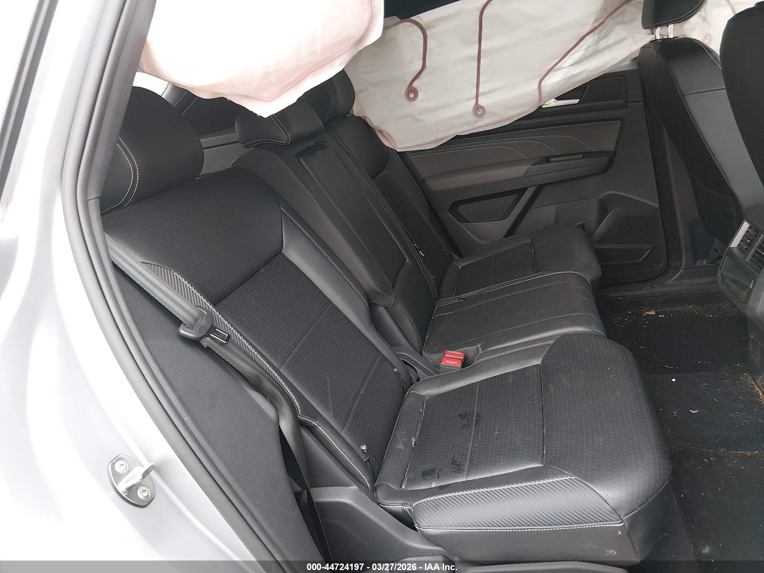 2021 Volkswagen Atlas Cross Sport 2.0t Se Gray vin: 1V2DC2CA3MC207400