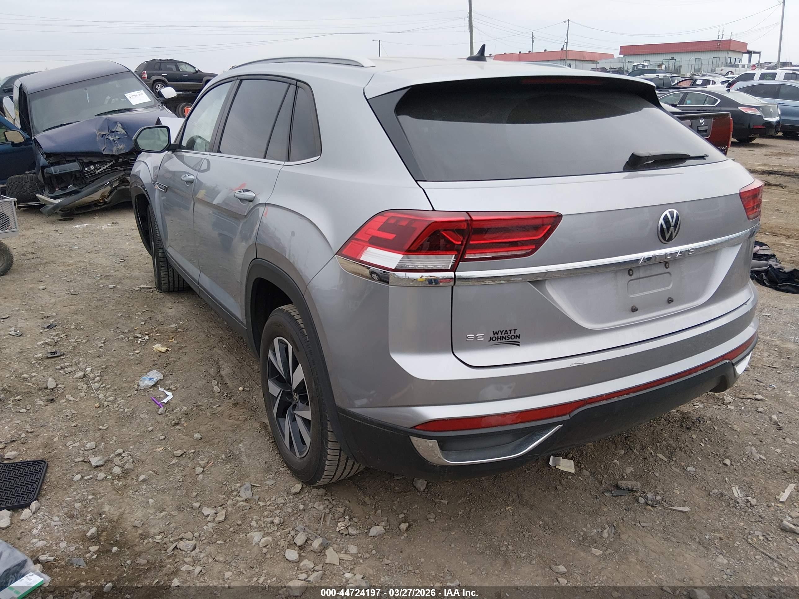 2021 Volkswagen Atlas Cross Sport 2.0t Se Gray vin: 1V2DC2CA3MC207400