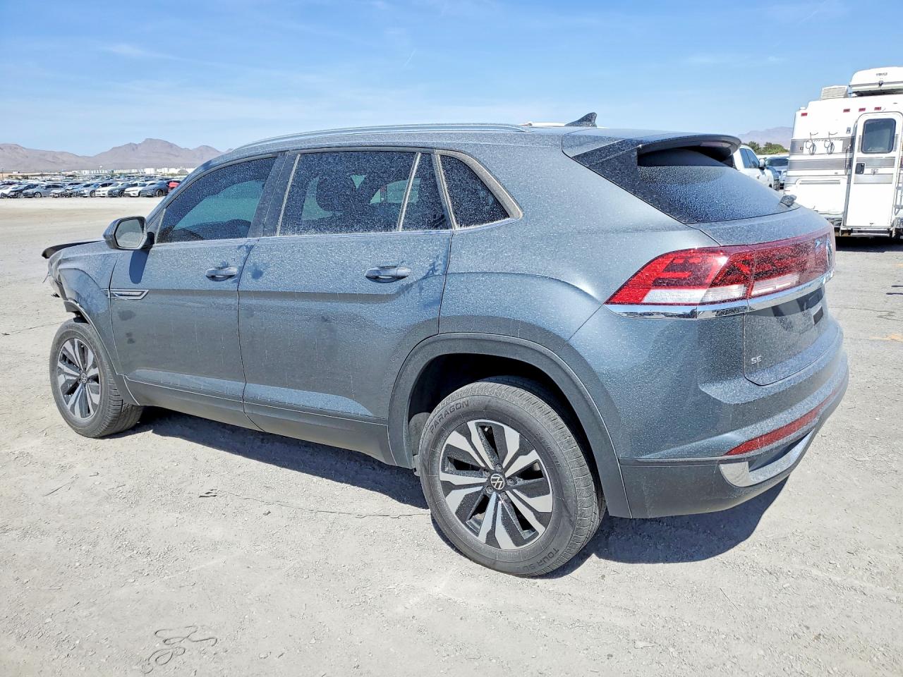 2024 Volkswagen Atlas Cross Sport Gray vin: 1V2DE2CA8RC208527