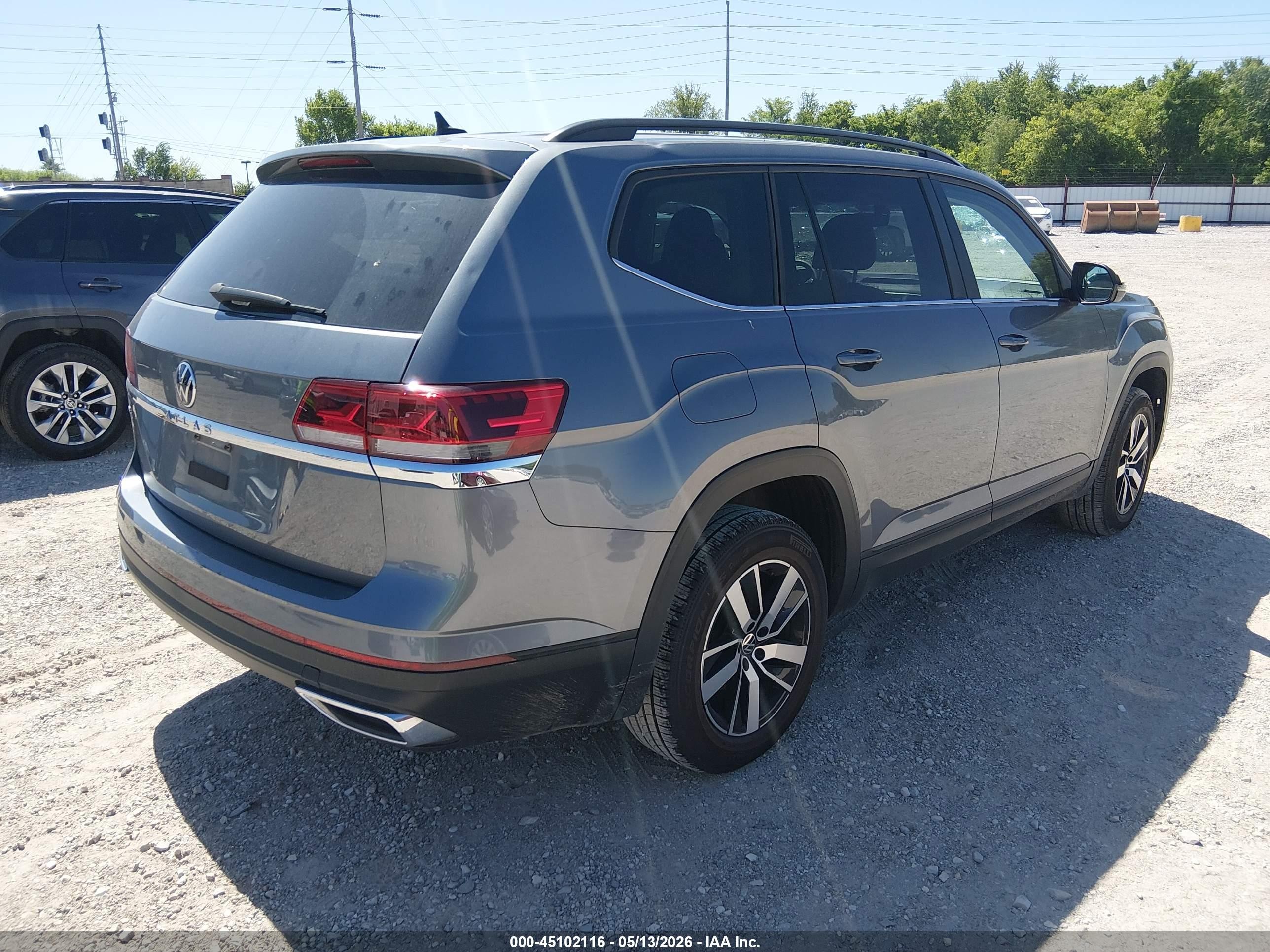 2022 Volkswagen Atlas 2.0t Se Gray vin: 1V2DP2CA2NC516104