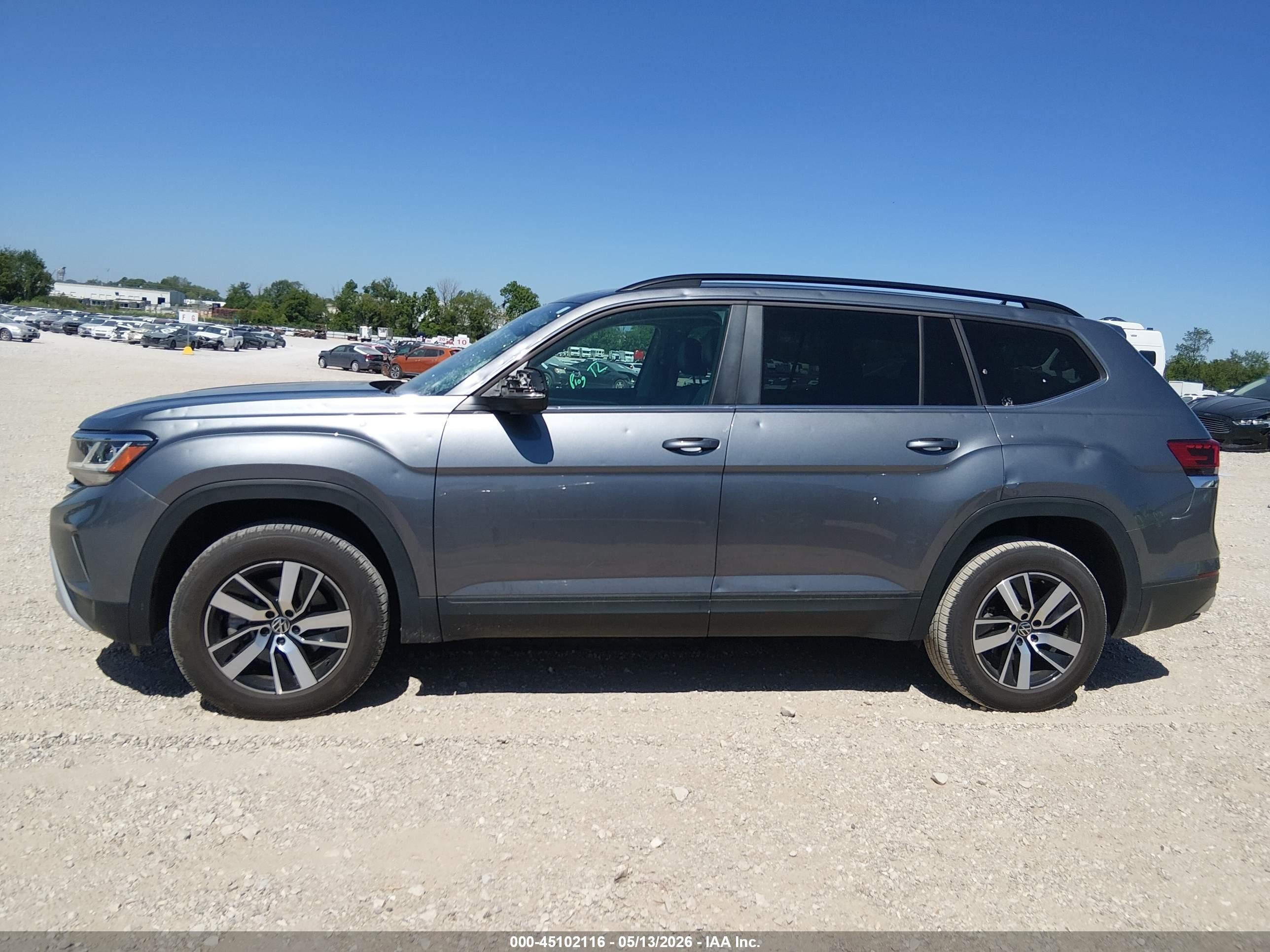 2022 Volkswagen Atlas 2.0t Se Gray vin: 1V2DP2CA2NC516104