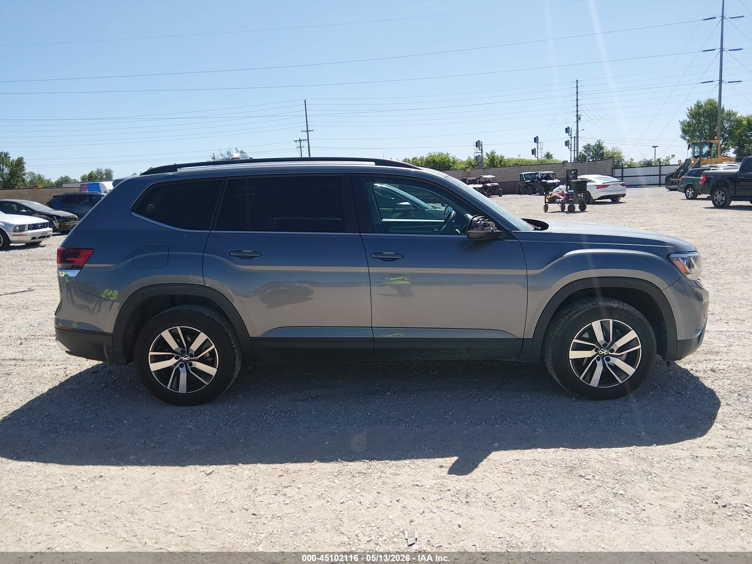 2022 Volkswagen Atlas 2.0t Se Gray vin: 1V2DP2CA2NC516104