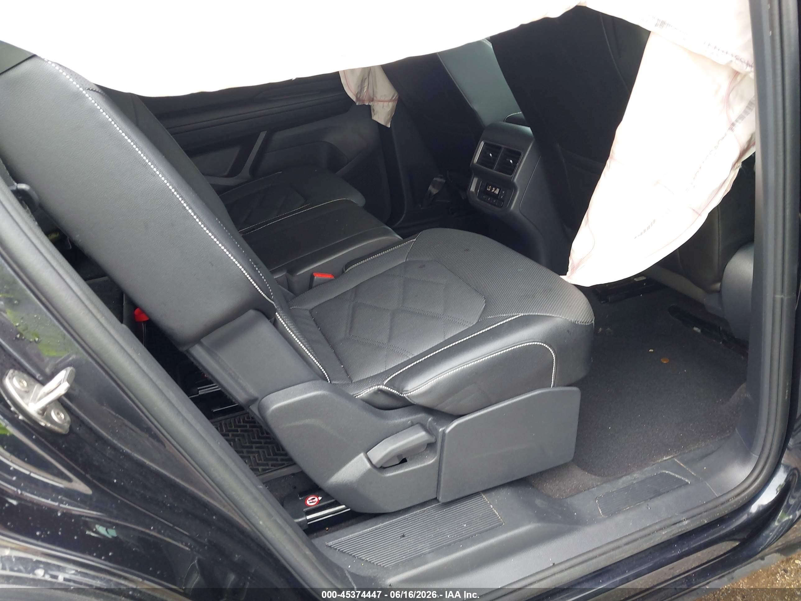 2024 Volkswagen Atlas 2.0t Se Black vin: 1V2DR2CA0RC541177