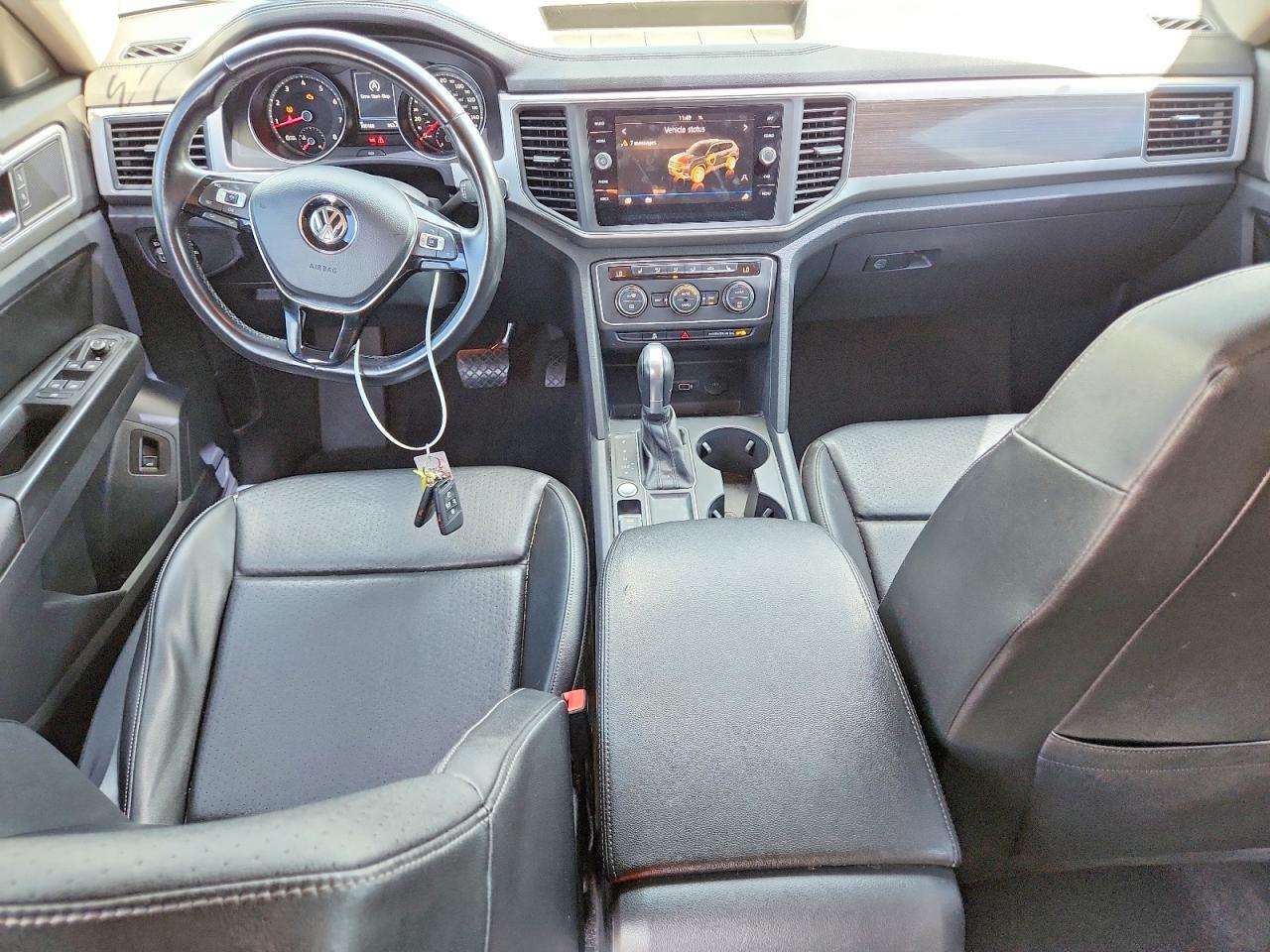 2018 Volkswagen Atlas Se Синий vin: 1V2DR2CA2JC506922