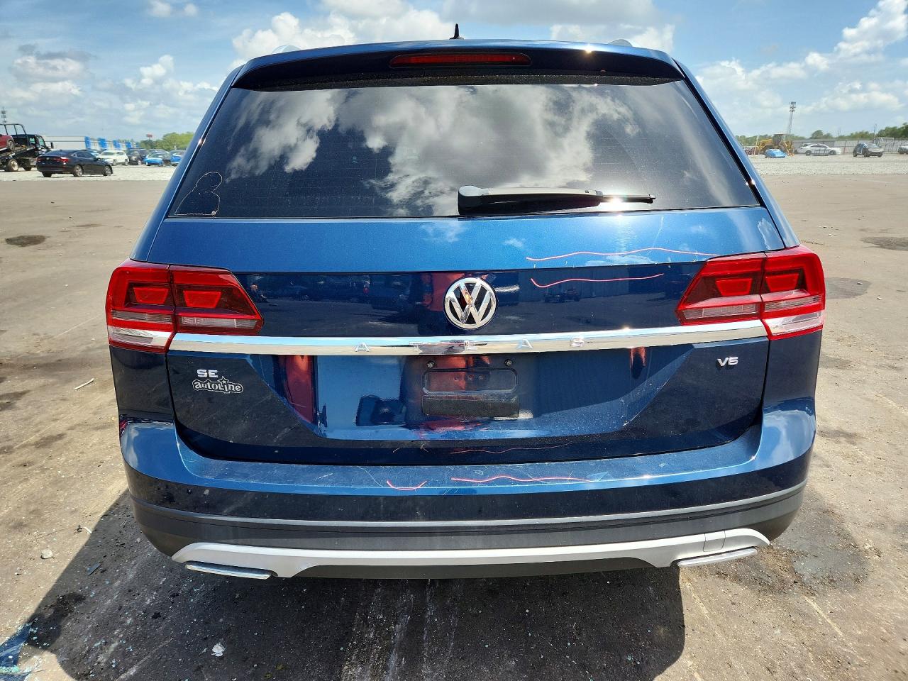 2018 Volkswagen Atlas Se Синий vin: 1V2DR2CA2JC506922