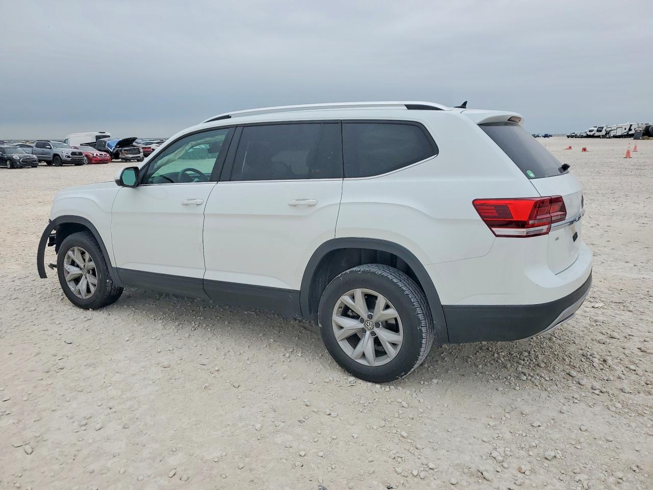 2018 Volkswagen Atlas Se White vin: 1V2DR2CA2JC512994