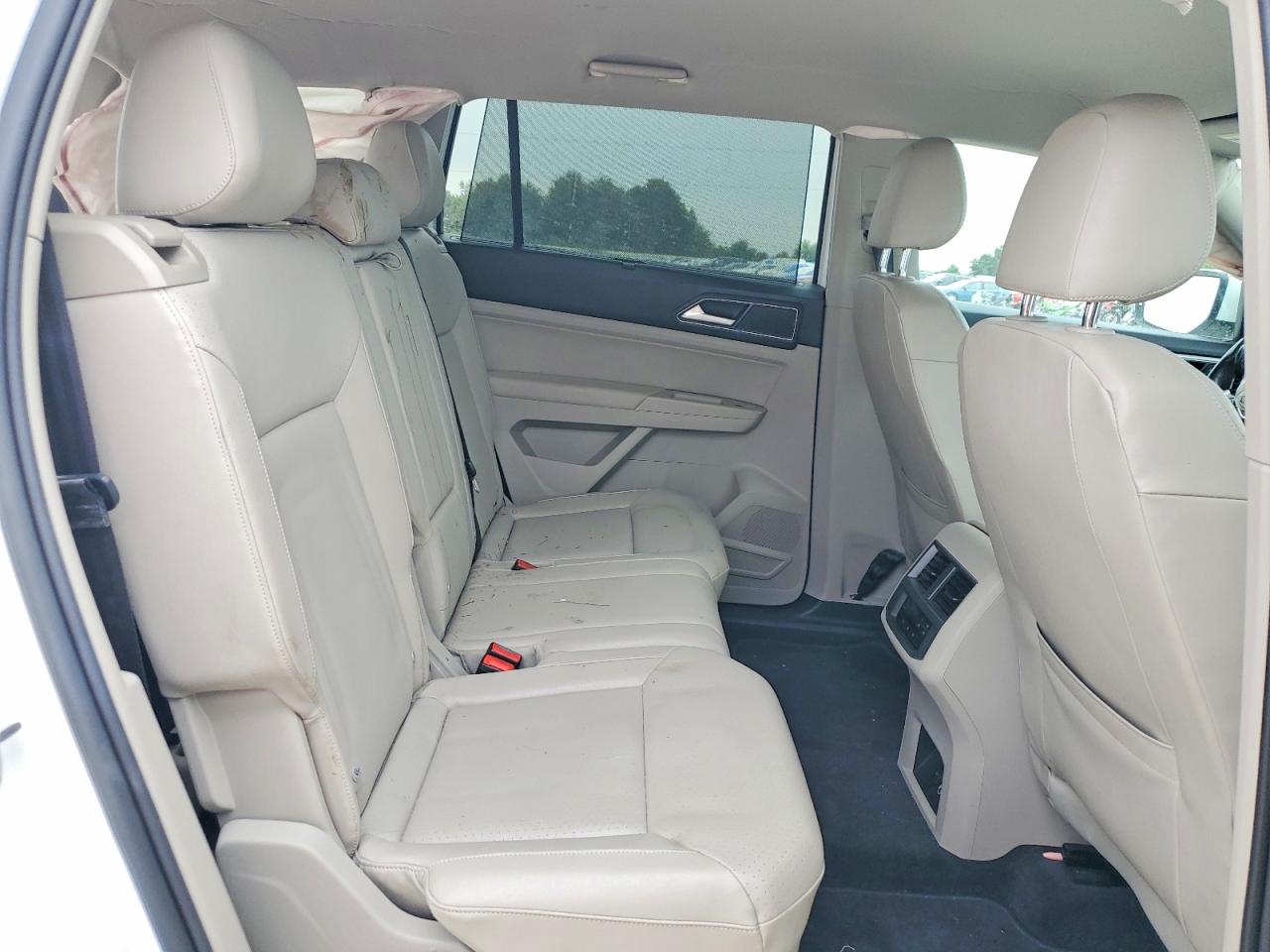 2018 Volkswagen Atlas Se White vin: 1V2DR2CA2JC512994