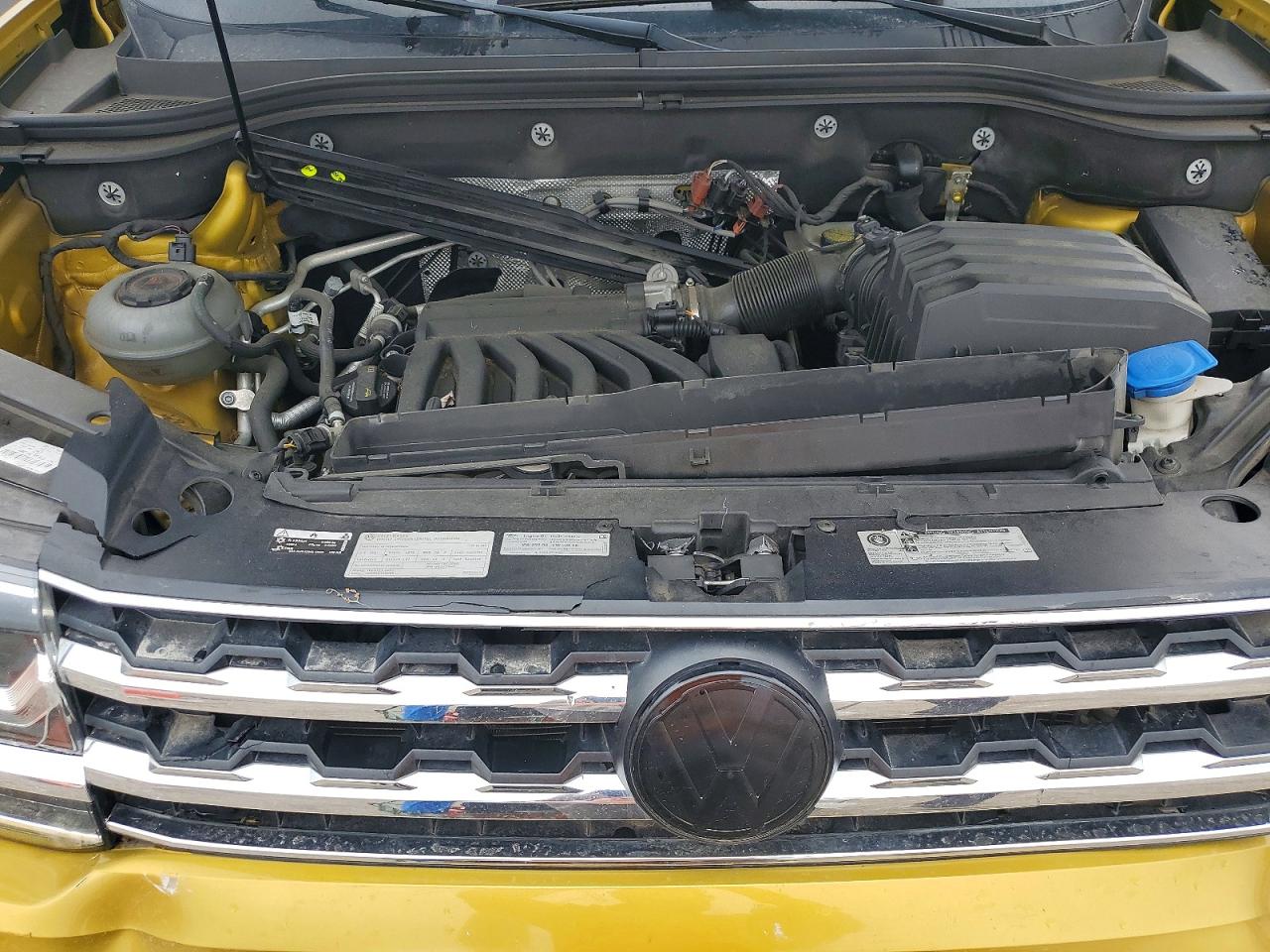 2018 Volkswagen Atlas Gold vin: 1V2DR2CA3JC550539