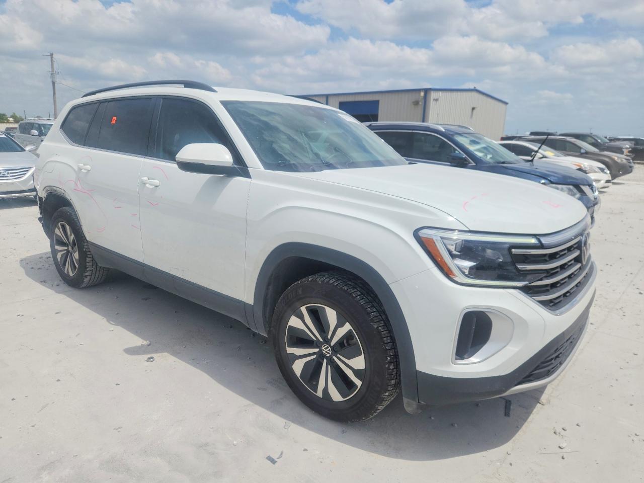 2024 Volkswagen Atlas Se Белый vin: 1V2DR2CA3RC599817