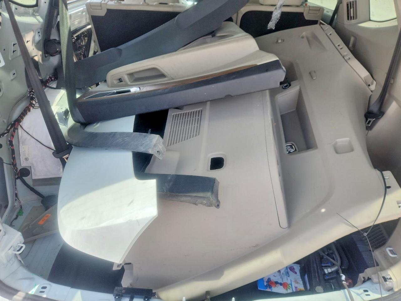 2024 Volkswagen Atlas Se Белый vin: 1V2DR2CA3RC599817