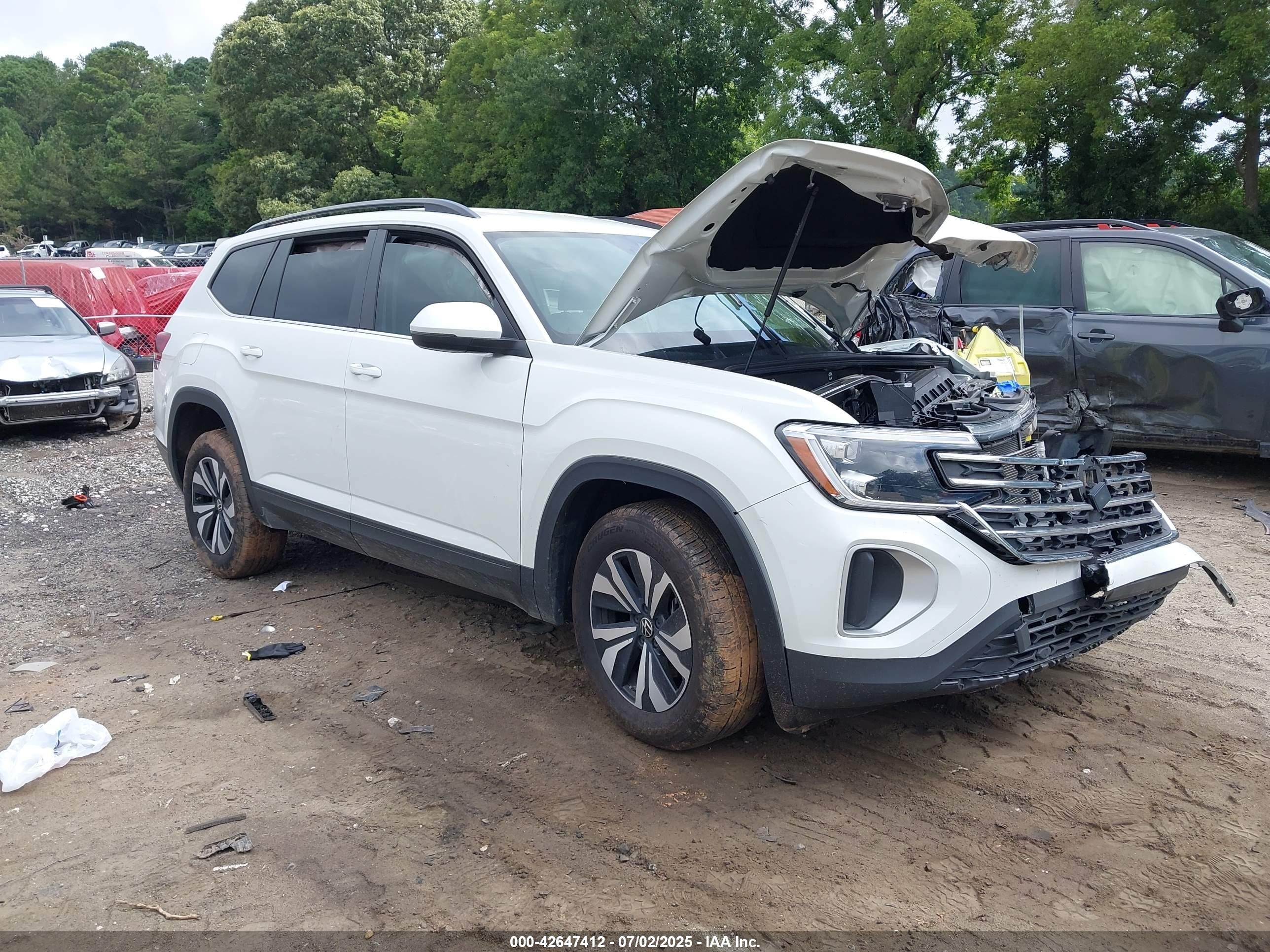 Price & History 2024 Volkswagen Atlas 2.0t Se 2.0l I-4 Di, Dohc