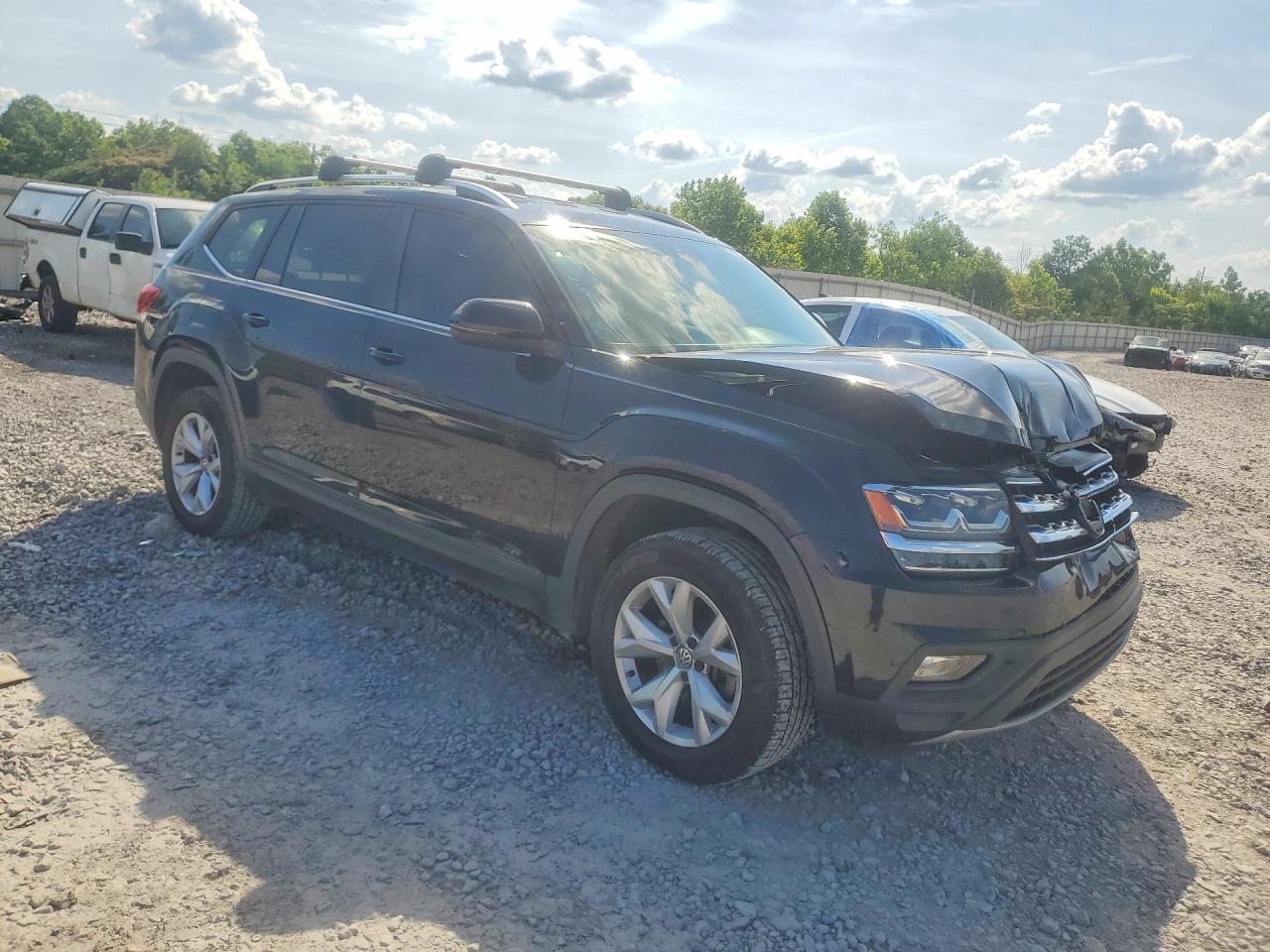 2018 Volkswagen Atlas Se Black vin: 1V2DR2CA6JC537431