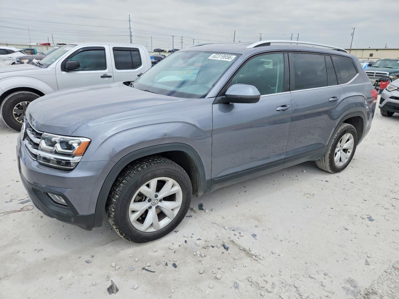 2019 Volkswagen Atlas Se Gray vin: 1V2DR2CA7KC602031