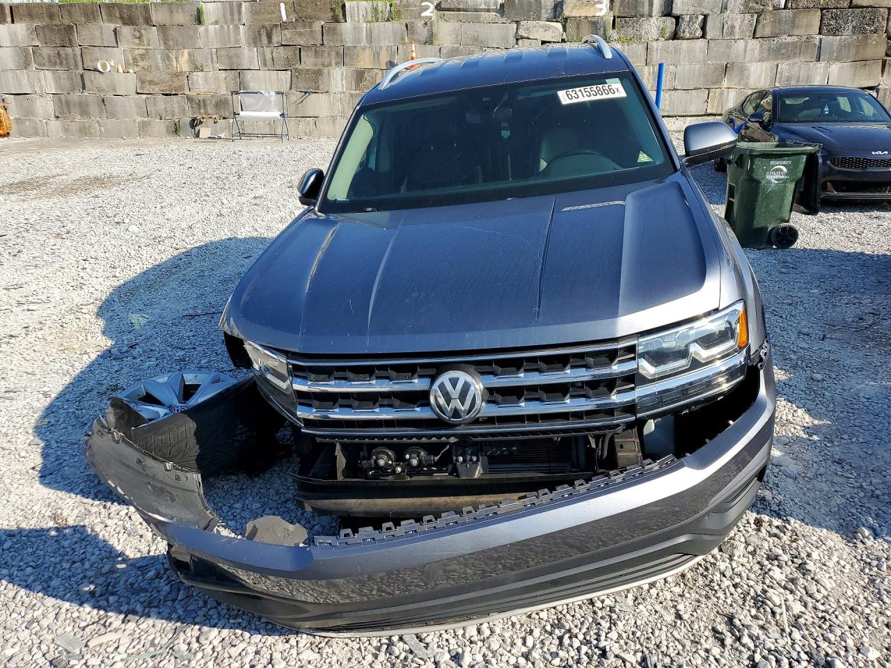 2018 Volkswagen Atlas Se Gray vin: 1V2DR2CAXJC508417