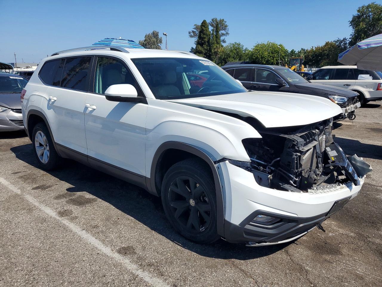 2019 Volkswagen Atlas Se Белый vin: 1V2DR2CAXKC610169