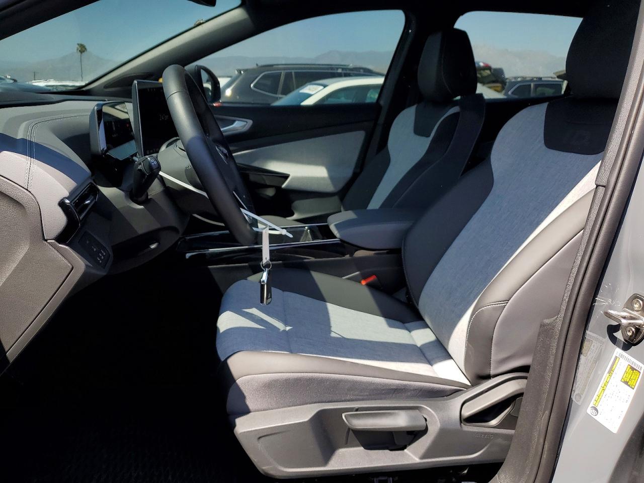 2025 Volkswagen Id.4 Pro Gray vin: 1V2DSPE87SC017915