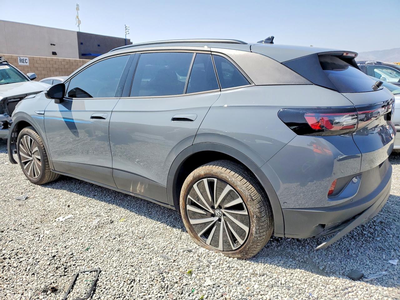 2025 Volkswagen Id.4 Pro Gray vin: 1V2DSPE87SC017915