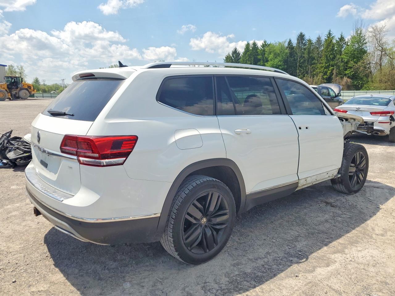 2019 Volkswagen Atlas Sel White vin: 1V2ER2CA8KC554379
