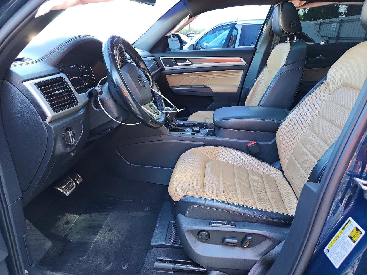 2022 Volkswagen Atlas Cross Sport Sel Premium R-line Blue vin: 1V2FE2CA8NC216002
