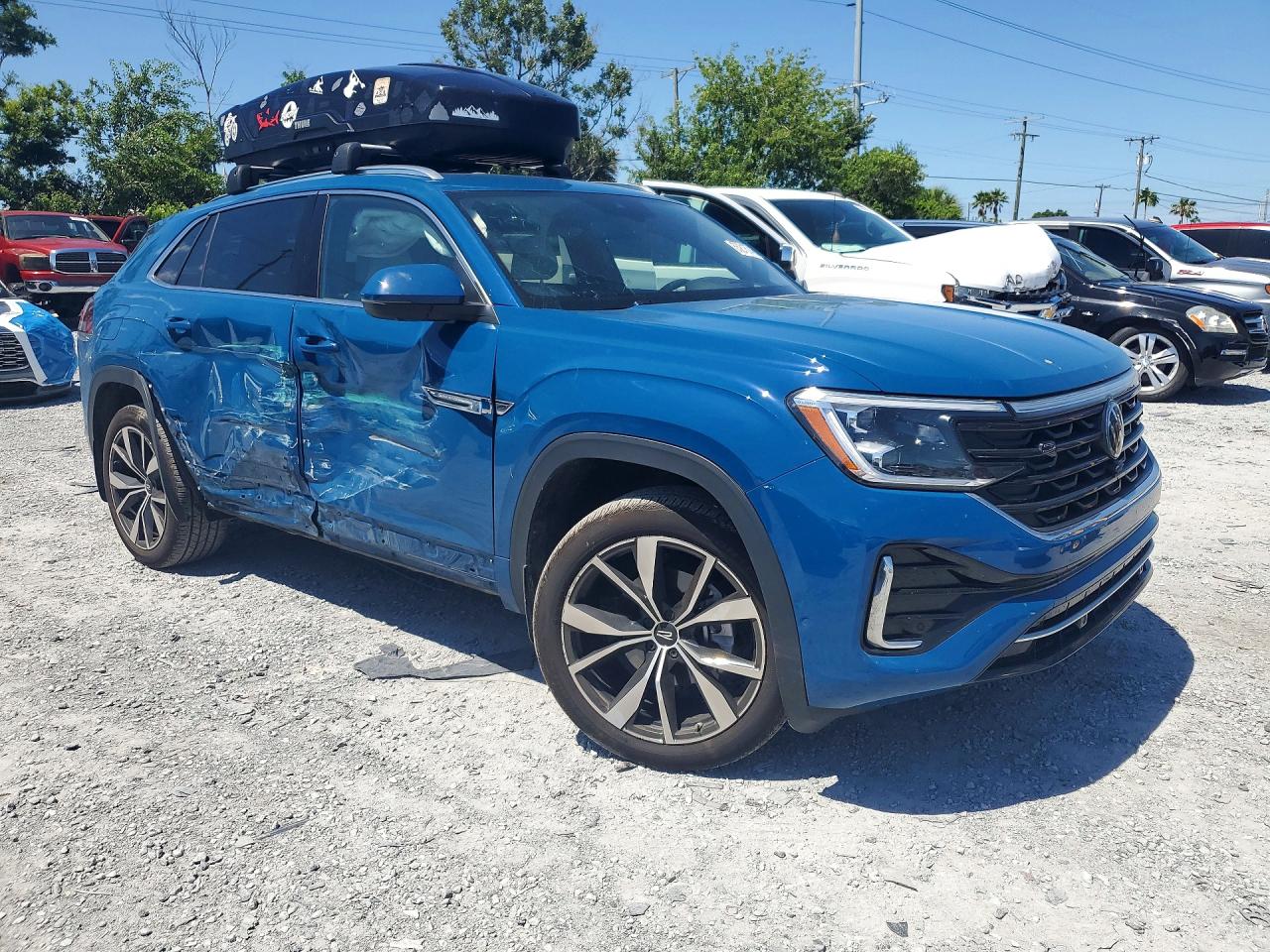 2025 Volkswagen Atlas Cross Sport Sel Premium R-line Blue vin: 1V2FE2CA9SC219969