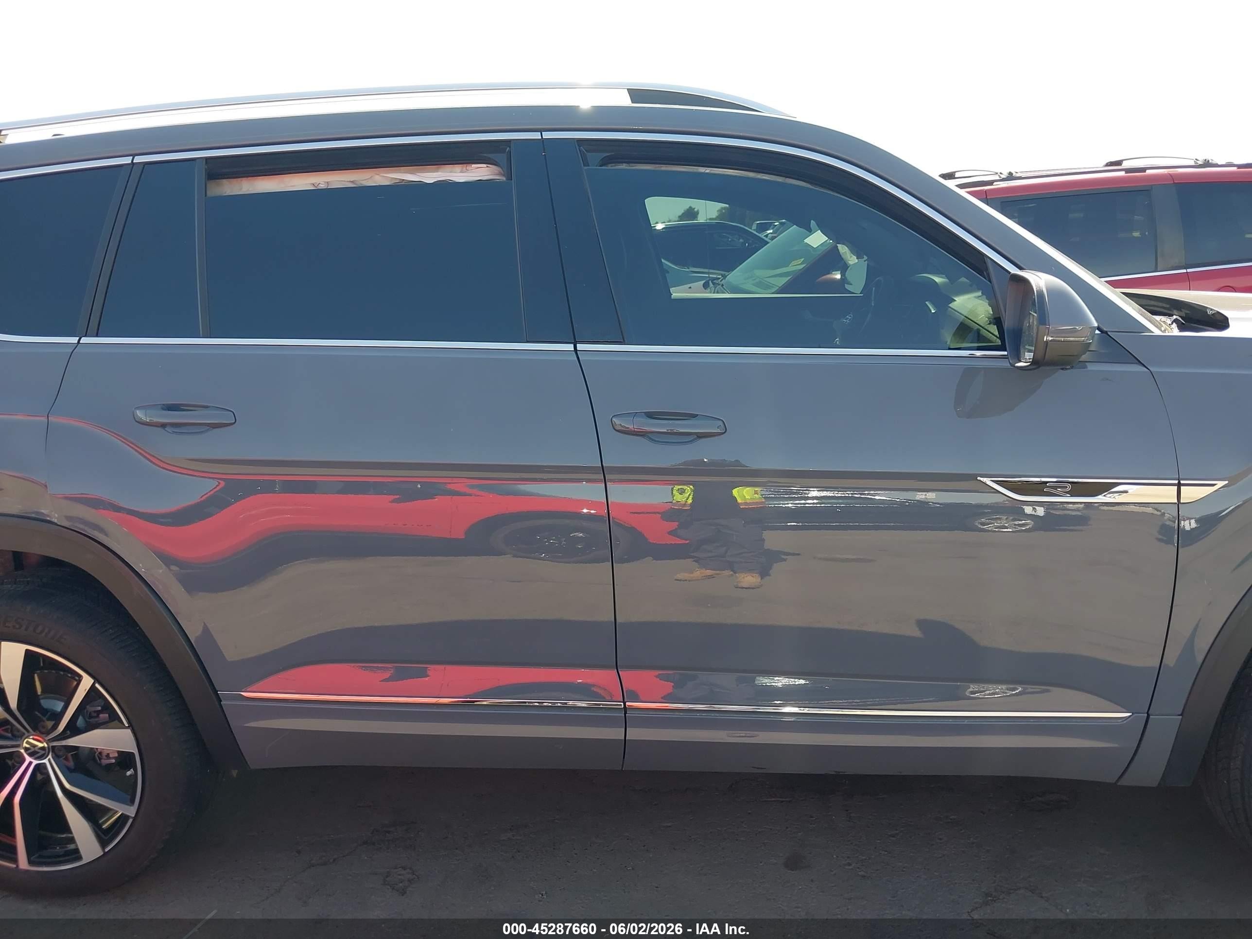 2026 Volkswagen Atlas Sel Premium R-line Gray vin: 1V2FN2CAXTC504018