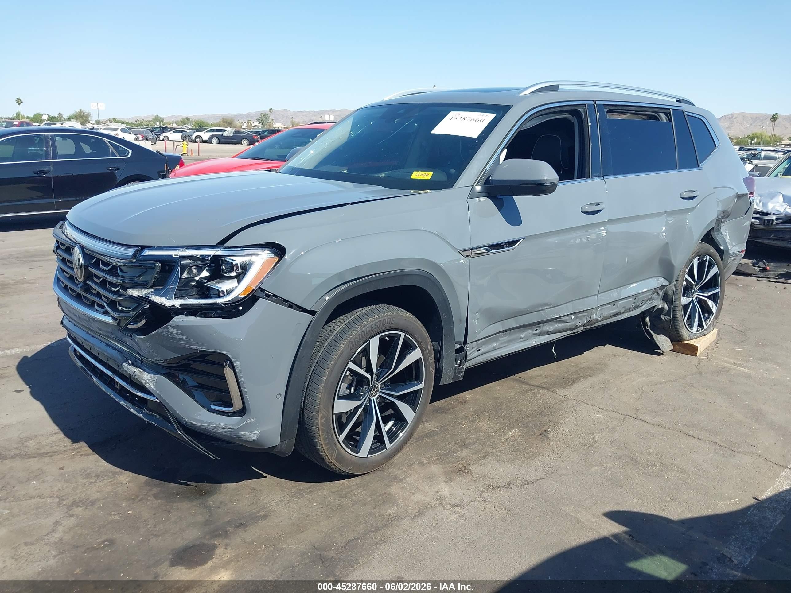 2026 Volkswagen Atlas Sel Premium R-line Gray vin: 1V2FN2CAXTC504018