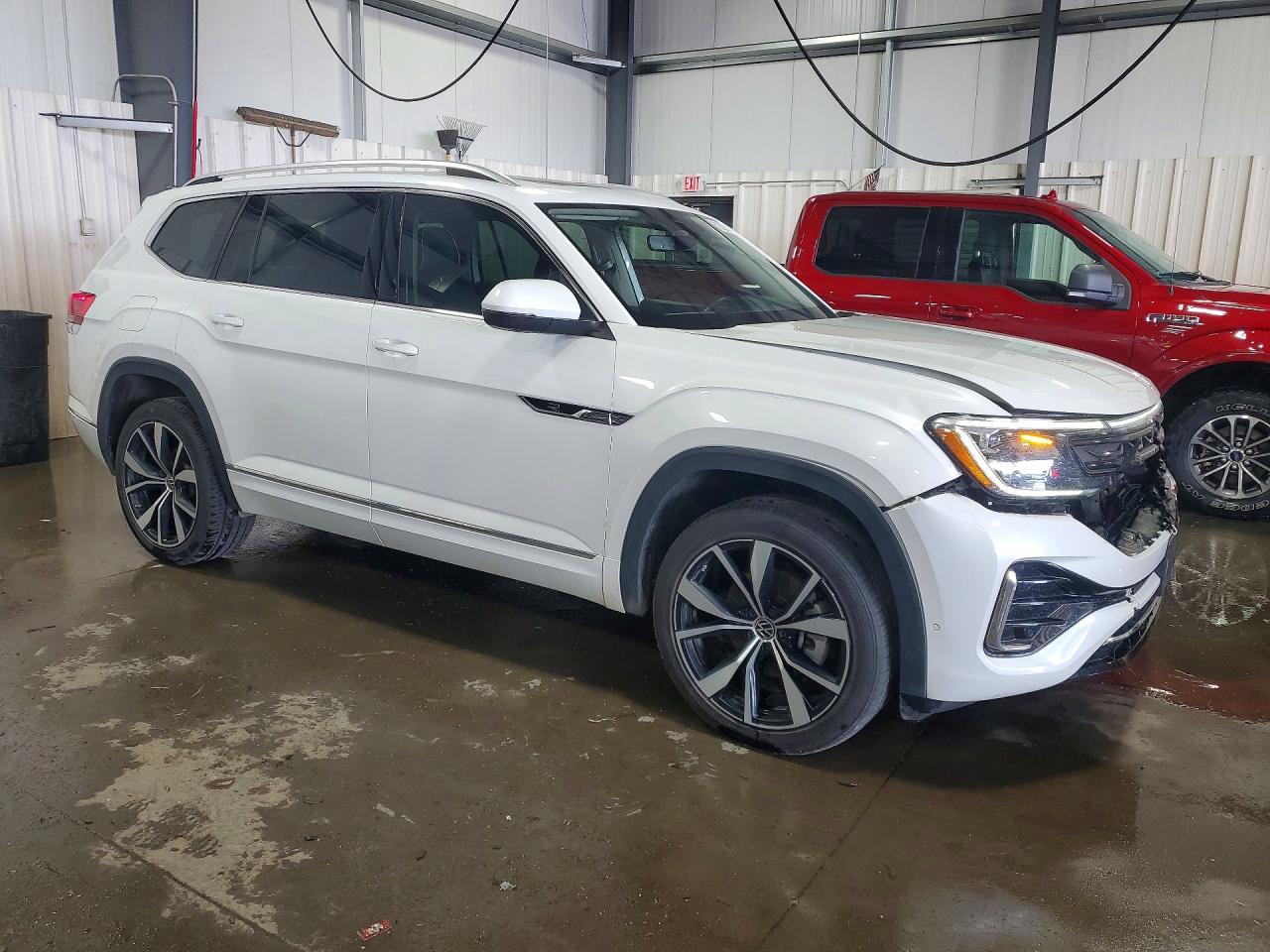 2024 Volkswagen Atlas Sel Premium R-line White vin: 1V2FR2CA2RC533090