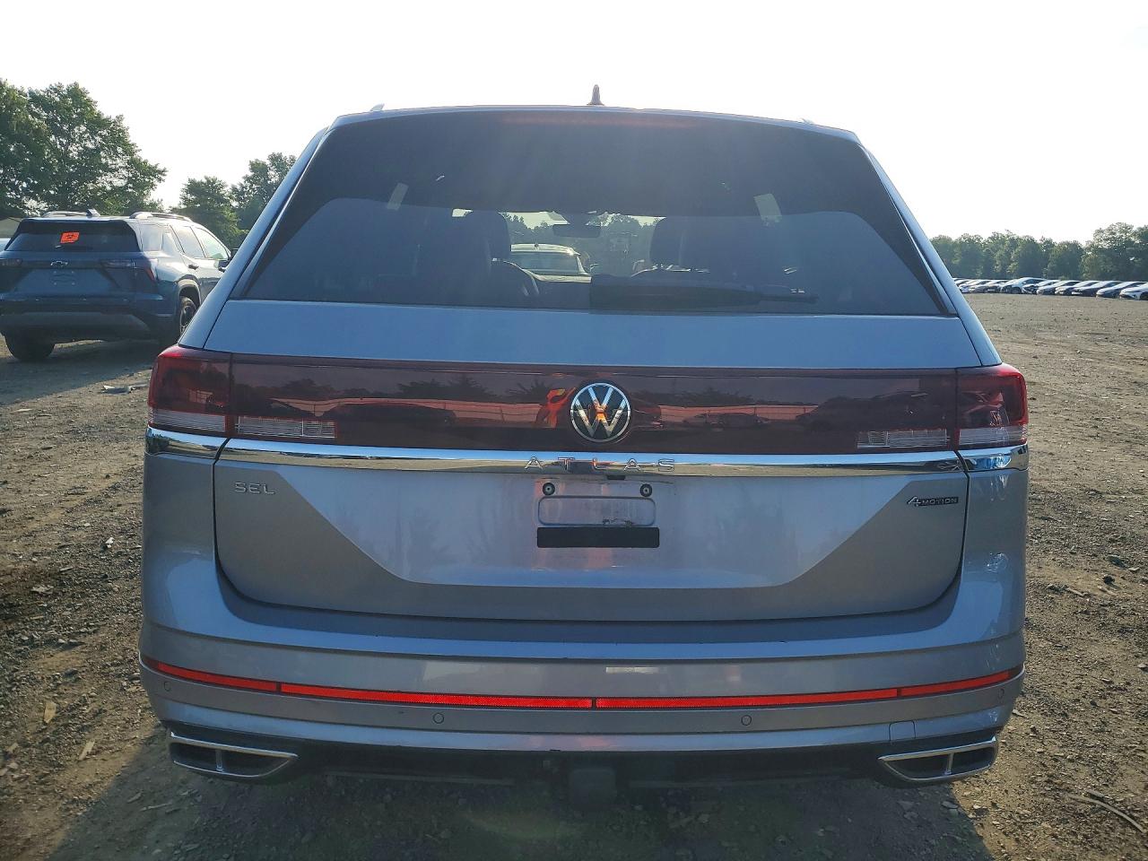 2024 Volkswagen Atlas Sel Premium R-line Silver vin: 1V2FR2CA2RC569510