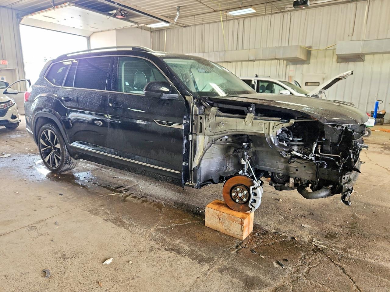 2024 Volkswagen Atlas Sel Premium R-line Black vin: 1V2FR2CA3RC564123